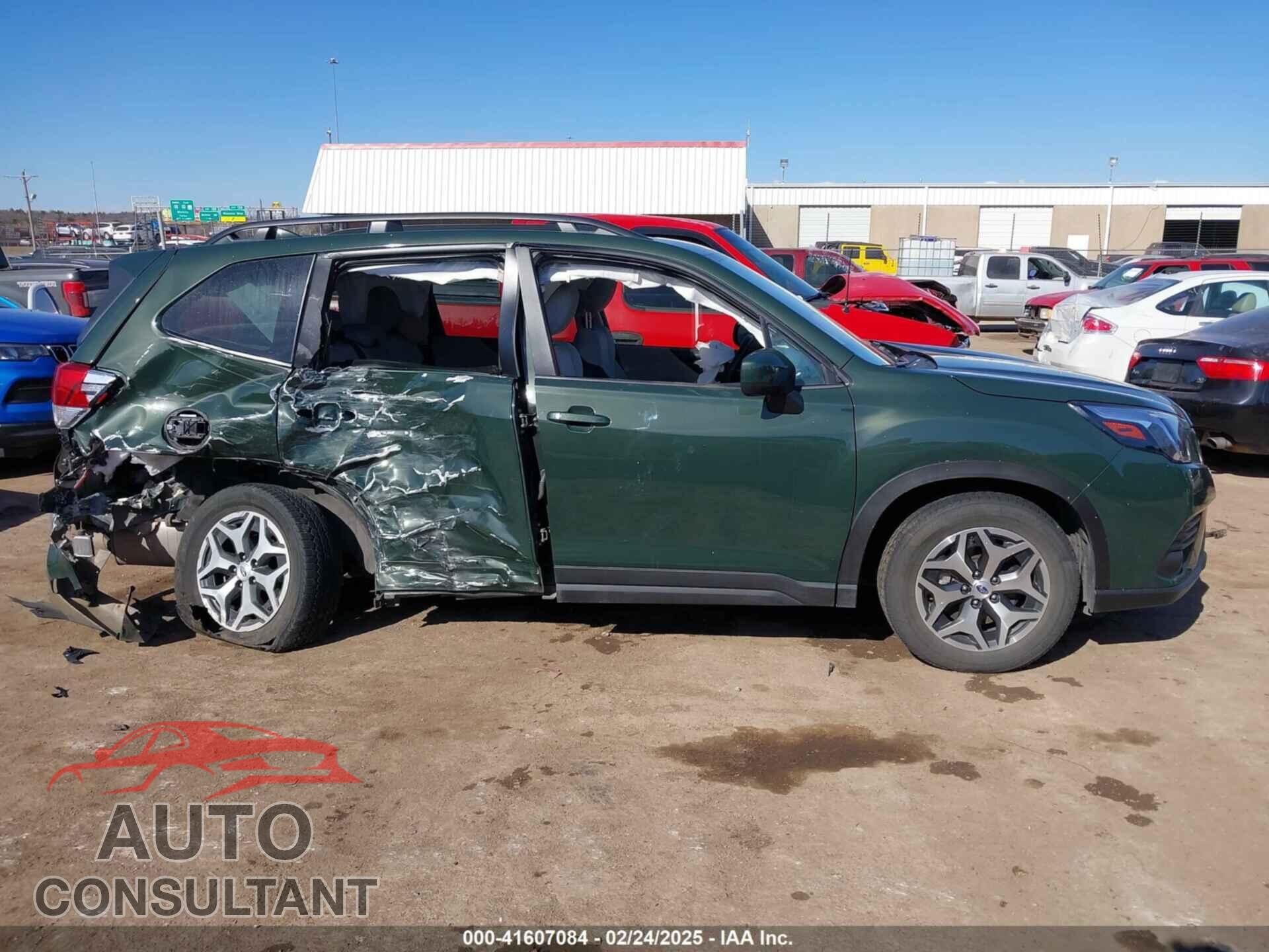 SUBARU FORESTER 2022 - JF2SKAEC6NH431237