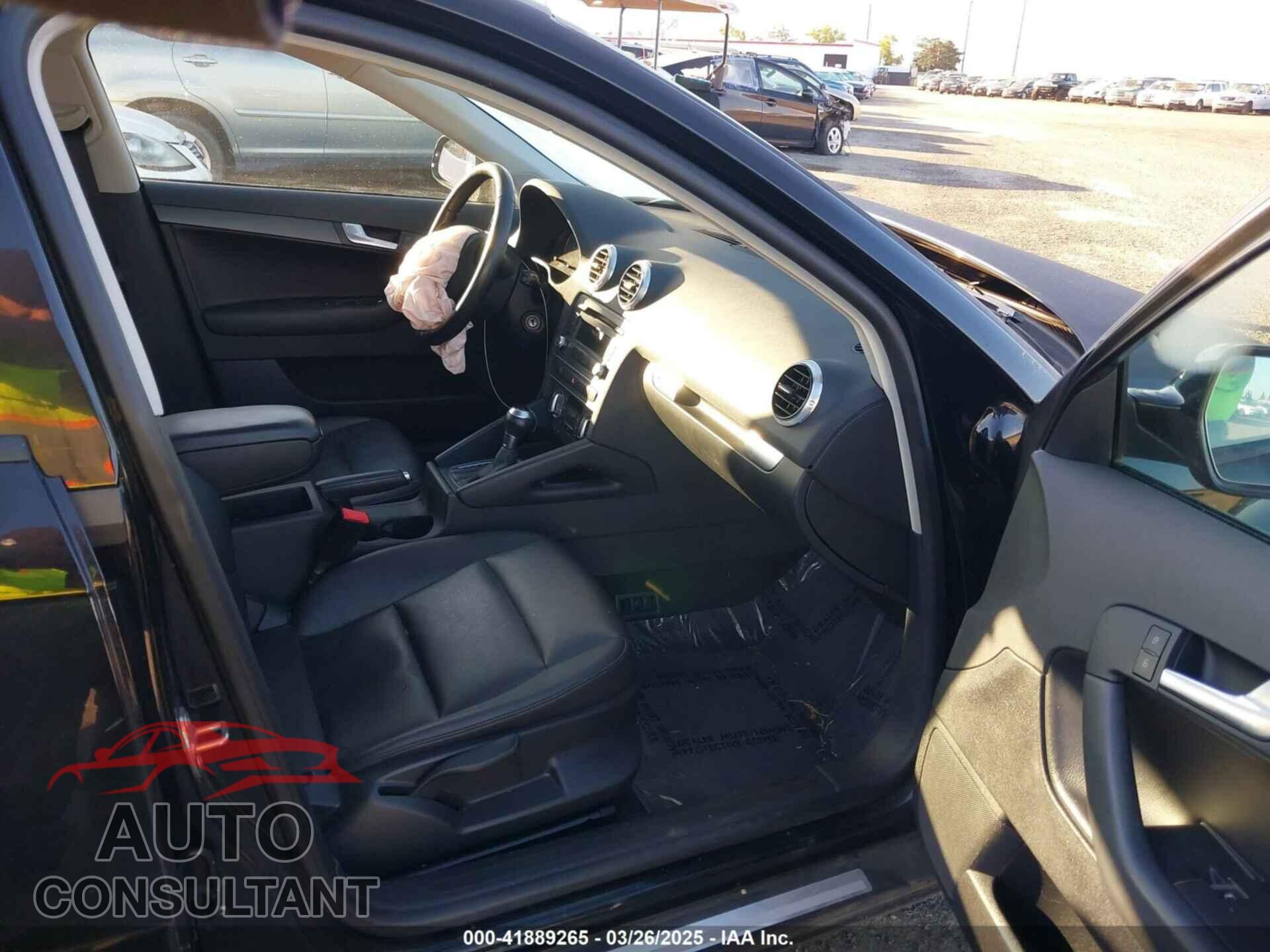 AUDI A3 2012 - WAUBEAFM3CA096745