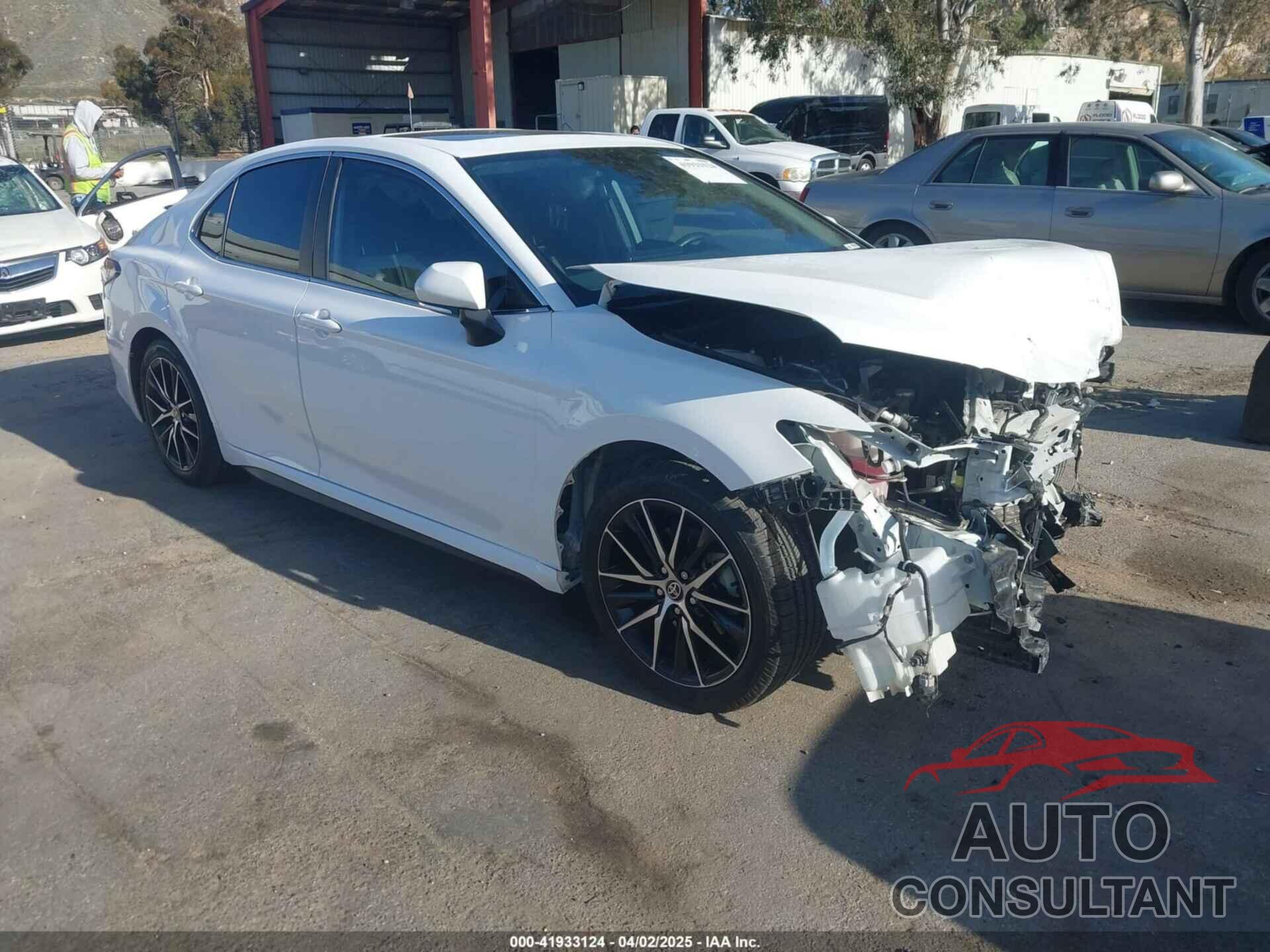 TOYOTA CAMRY 2023 - 4T1T11AK8PU836864