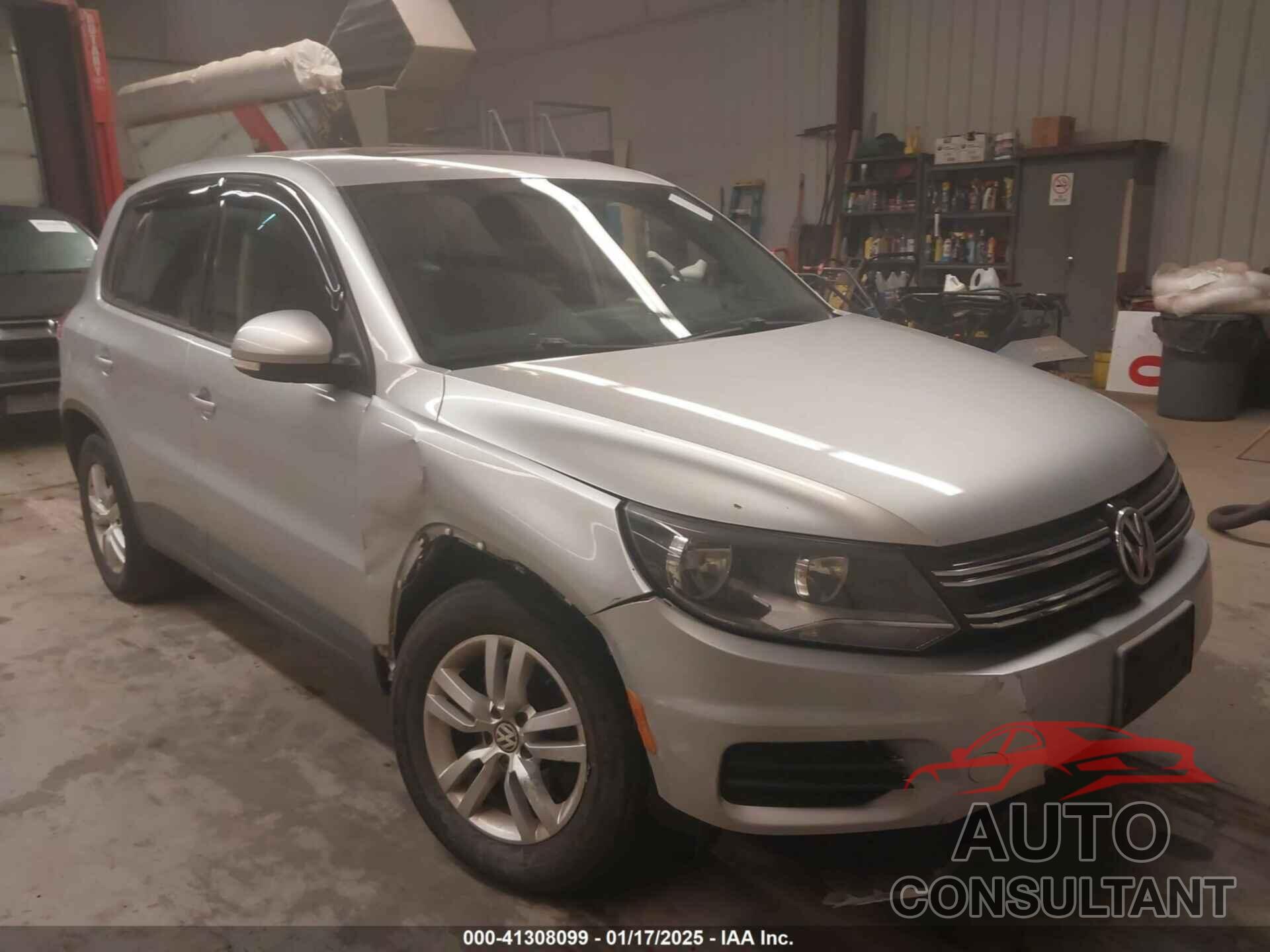 VOLKSWAGEN TIGUAN 2012 - WVGBV7AX6CW565610