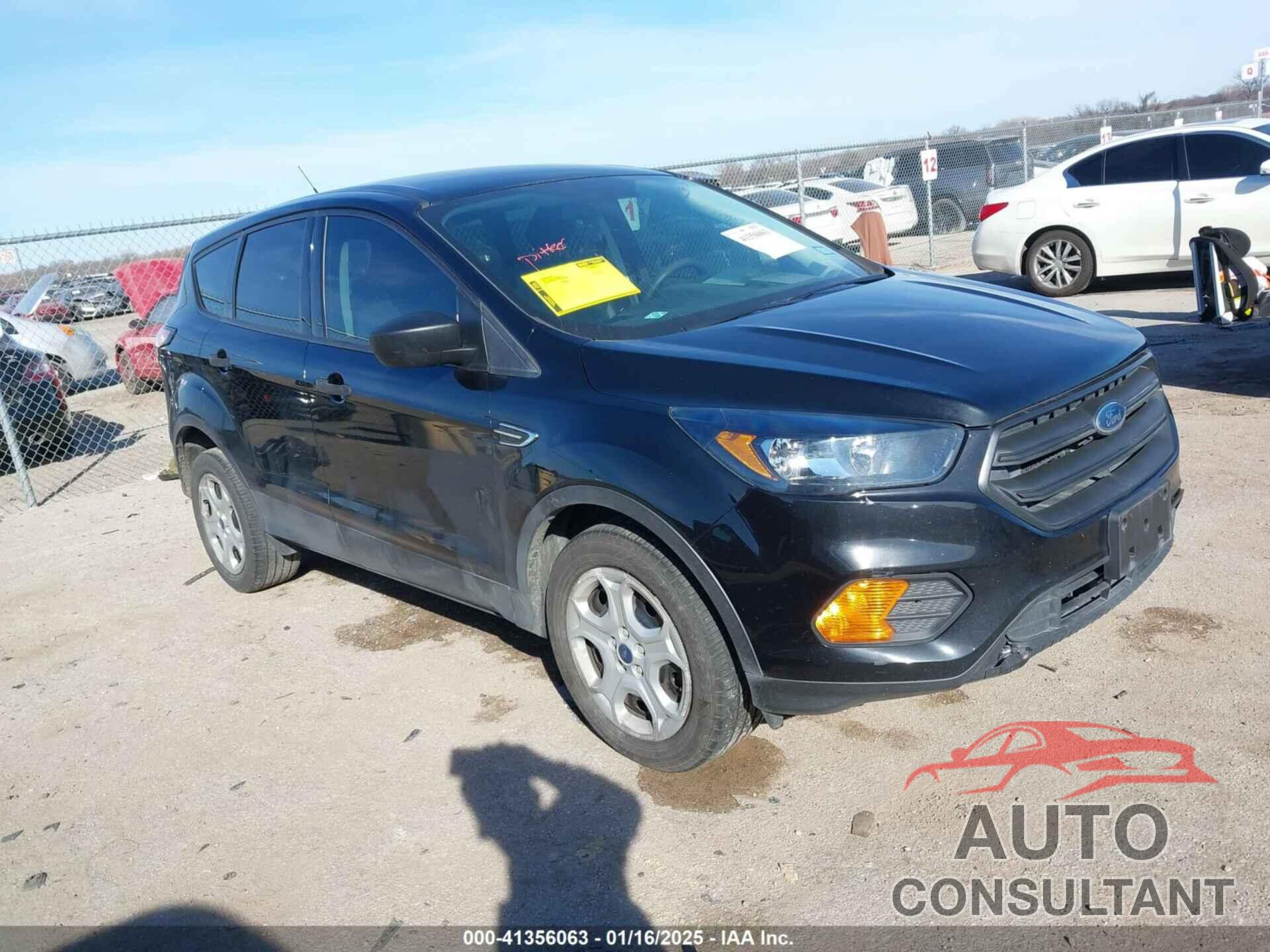 FORD ESCAPE 2018 - 1FMCU0F70JUC69899