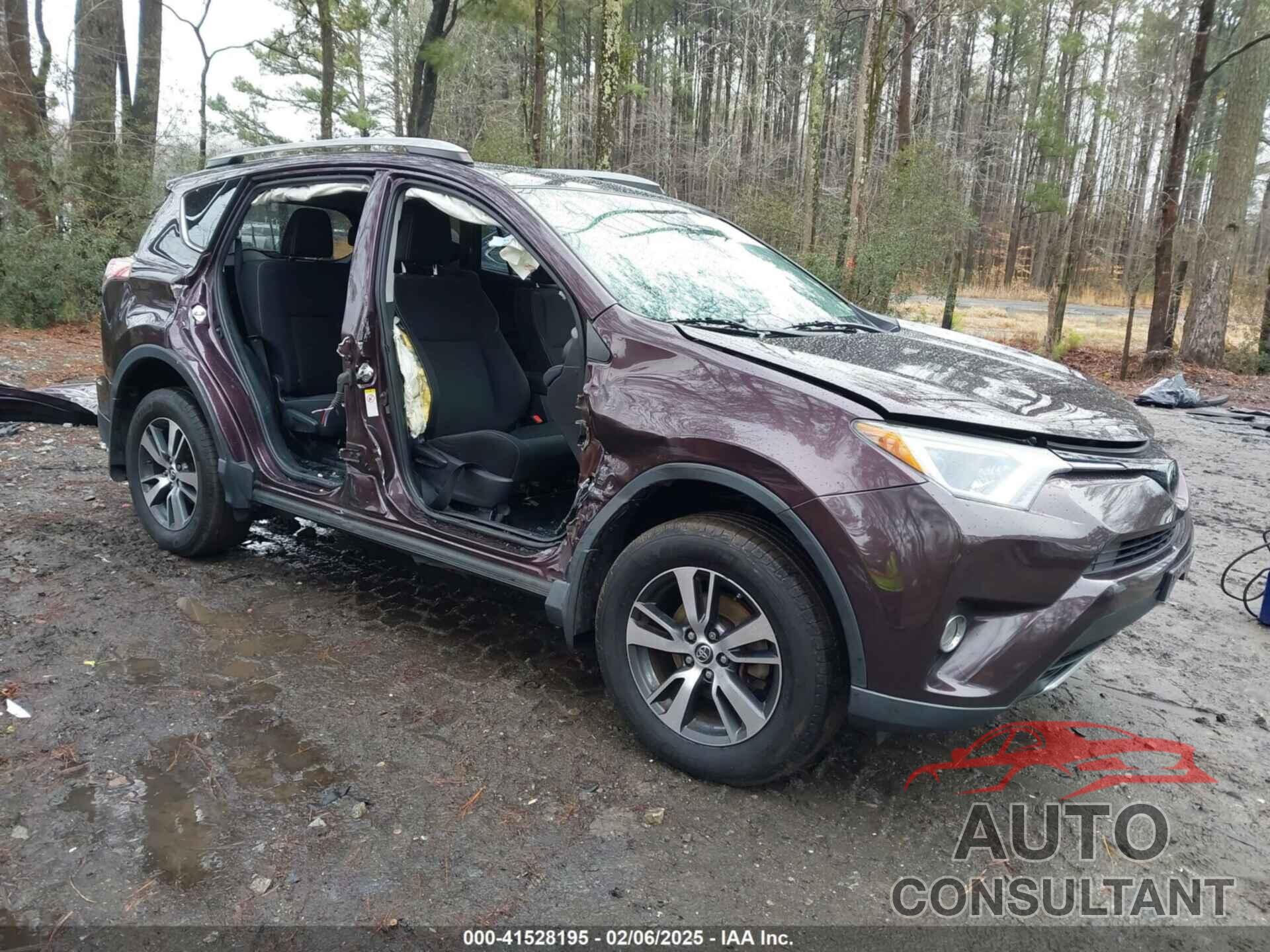 TOYOTA RAV4 2018 - 2T3RFREV4JW771167