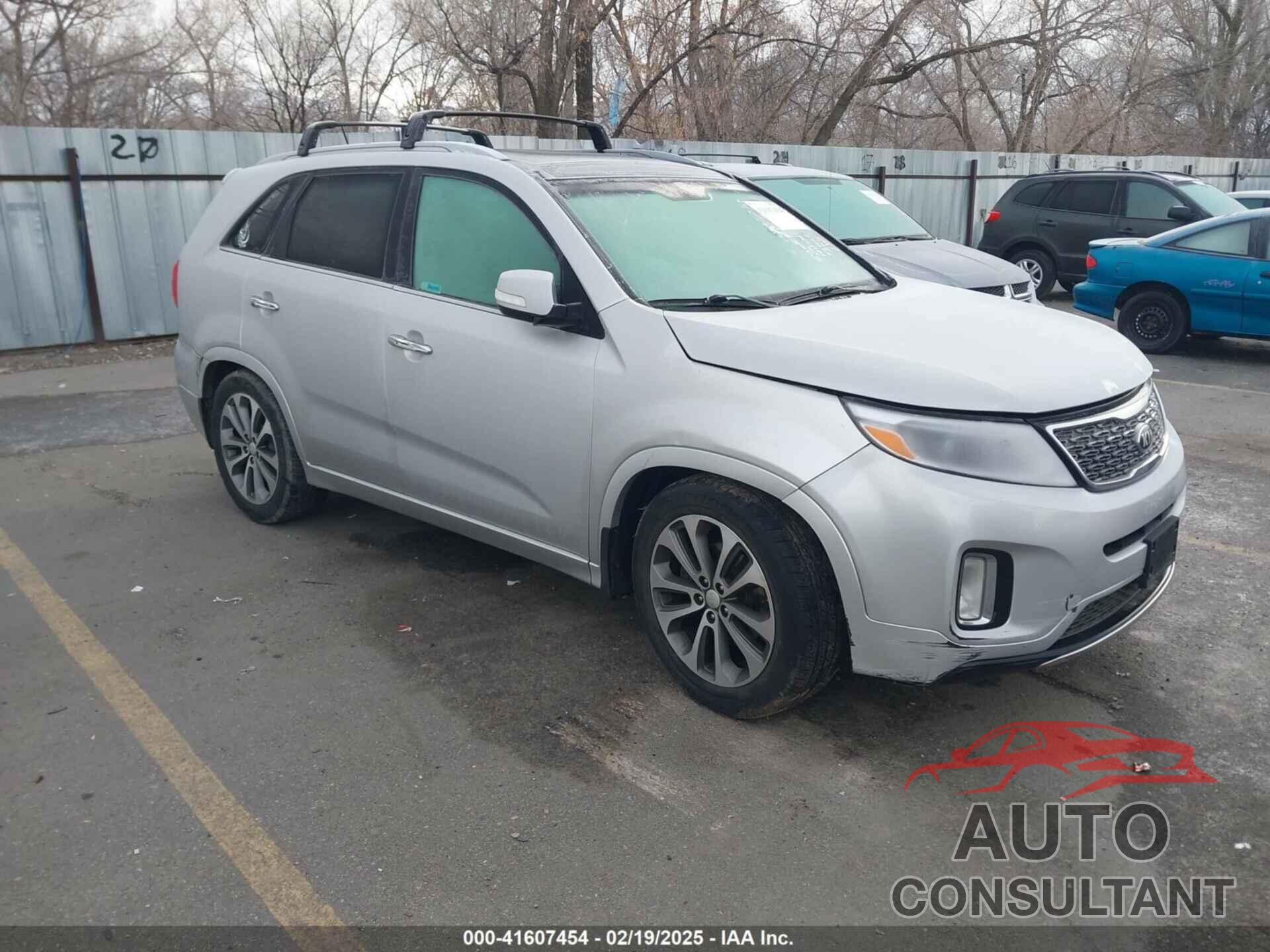 KIA SORENTO 2014 - 5XYKW4A76EG536687
