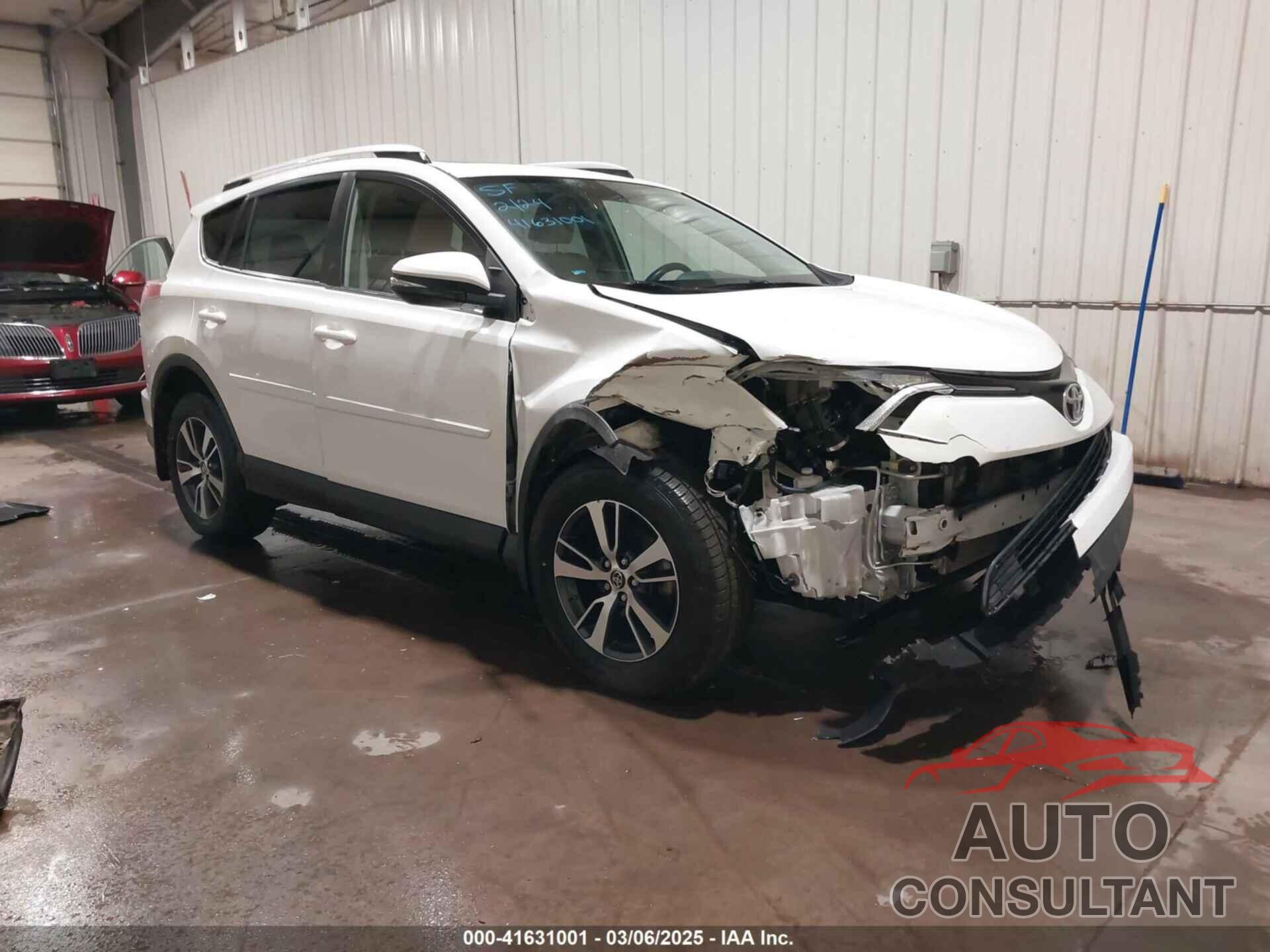 TOYOTA RAV4 2016 - JTMRFREVXGJ099560