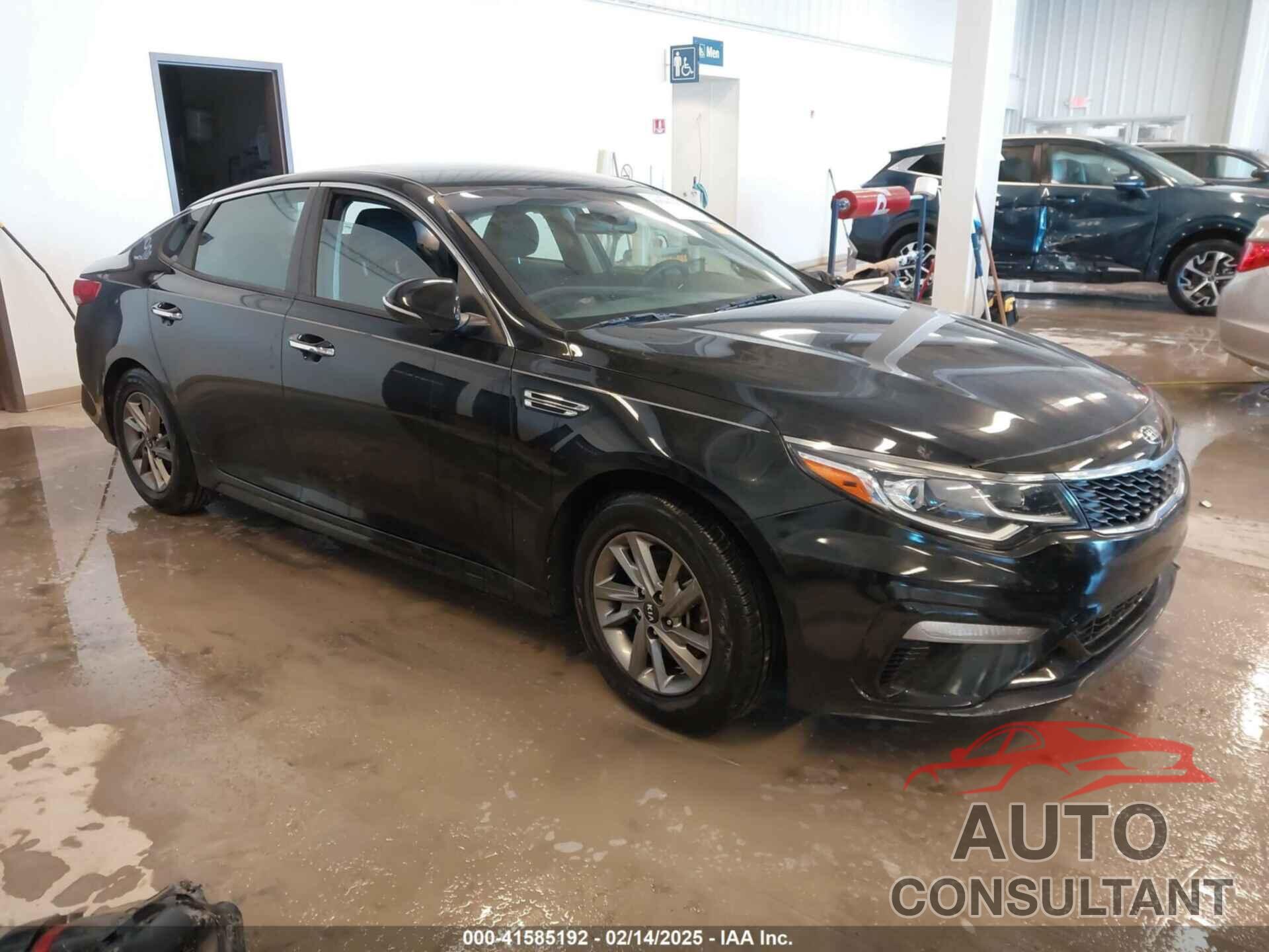 KIA OPTIMA 2019 - 5XXGT4L31KG342402