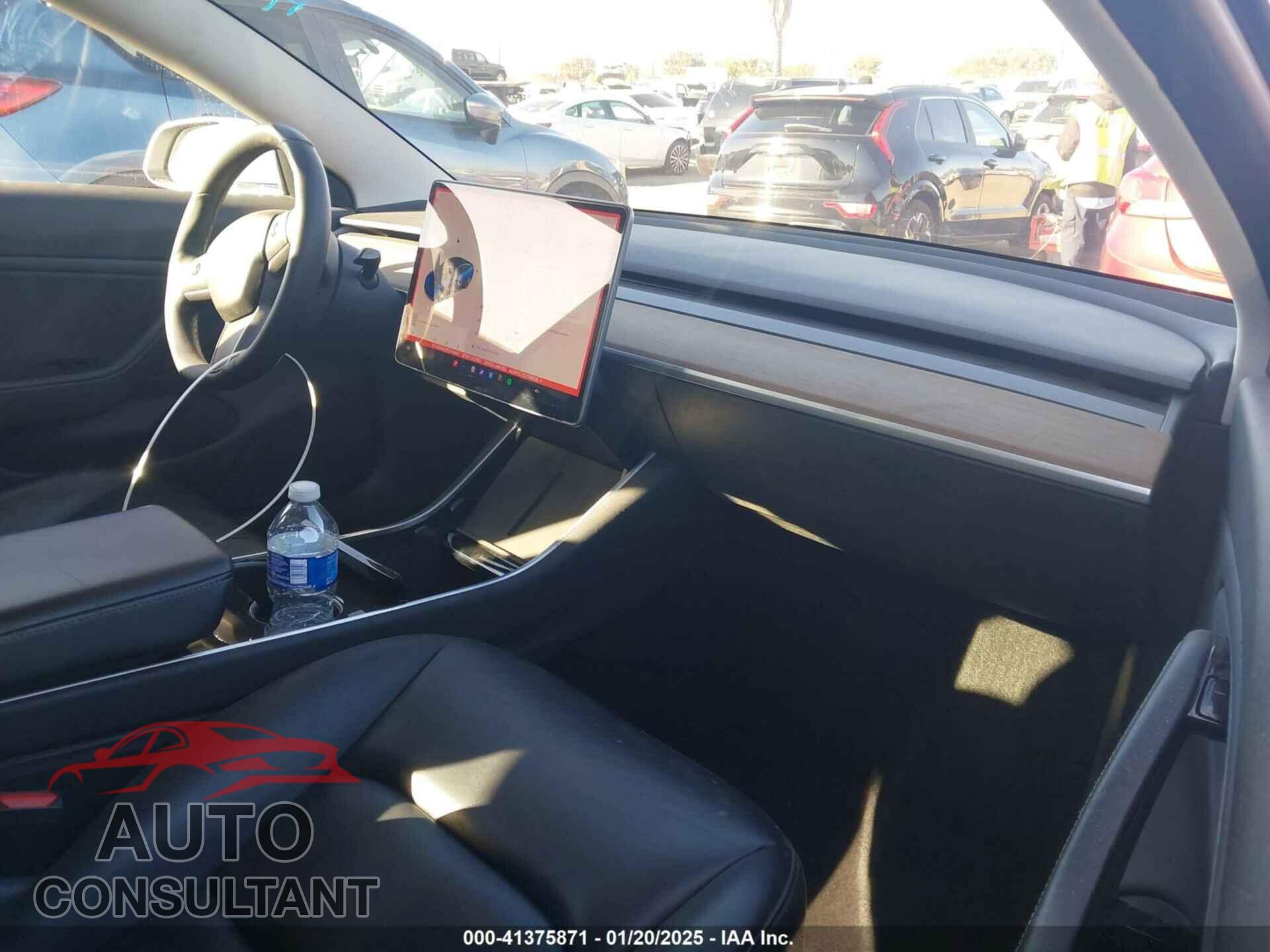 TESLA MODEL 3 2019 - 5YJ3E1EA0KF476467
