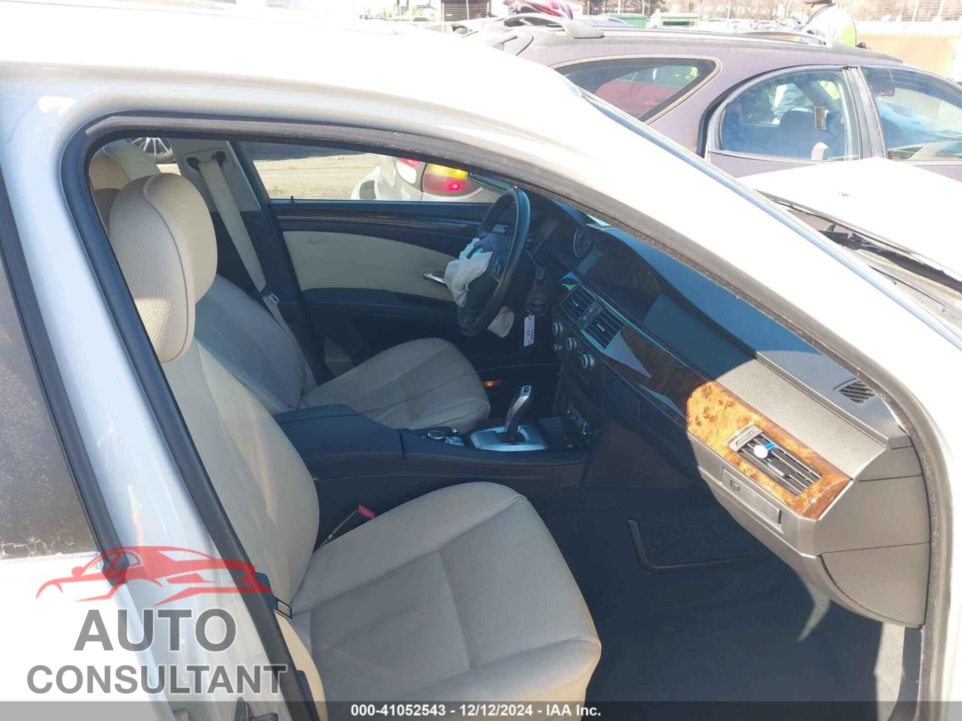 BMW 528I 2010 - WBANU5C58AC366106