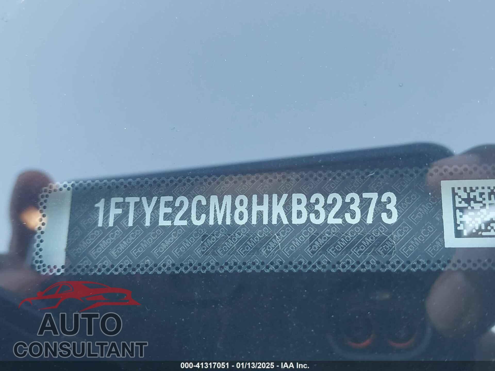 FORD TRANSIT-150 2017 - 1FTYE2CM8HKB32373