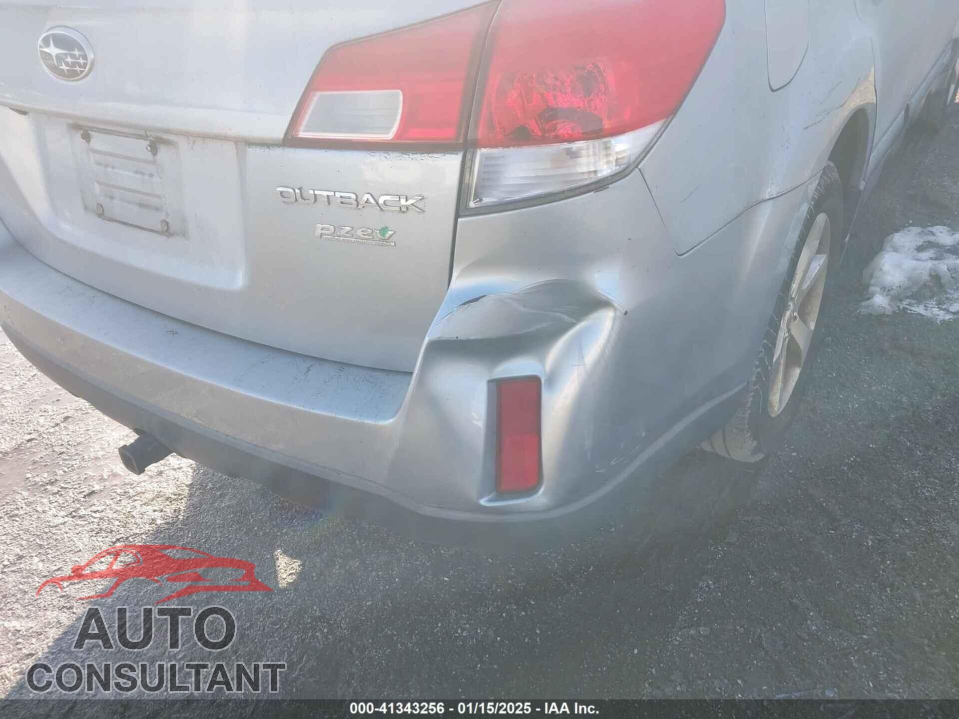 SUBARU OUTBACK 2014 - 4S4BRBLC3E3301511