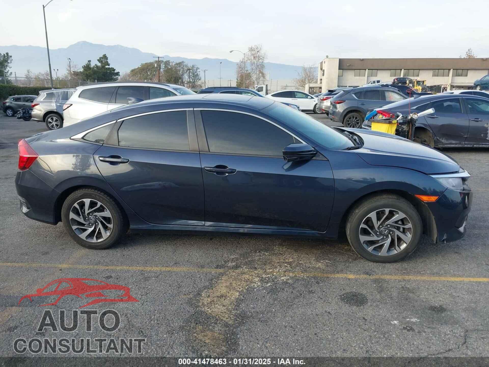 HONDA CIVIC 2017 - 2HGFC2F77HH508900