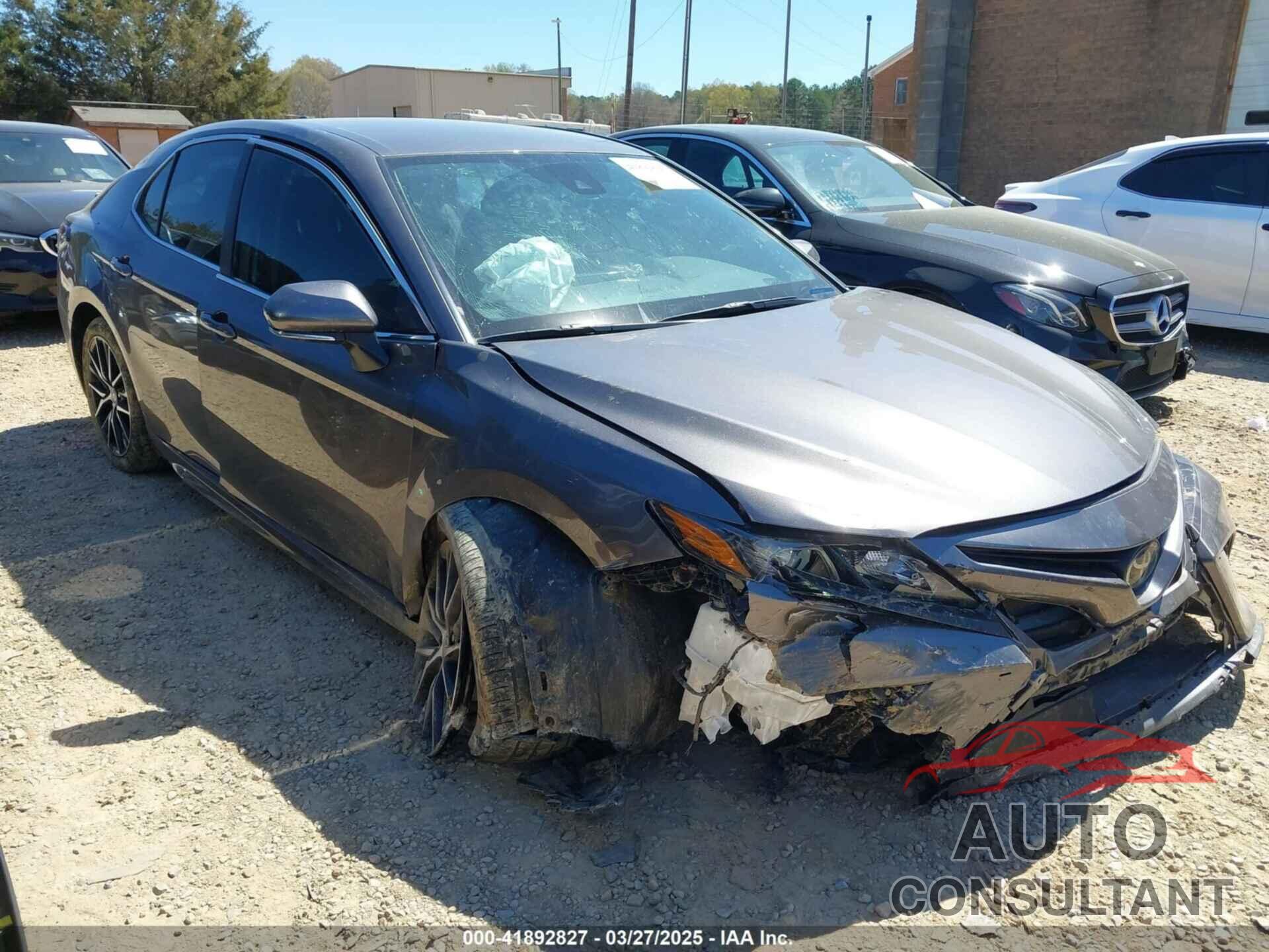 TOYOTA CAMRY 2024 - 4T1T11AK4RU859495