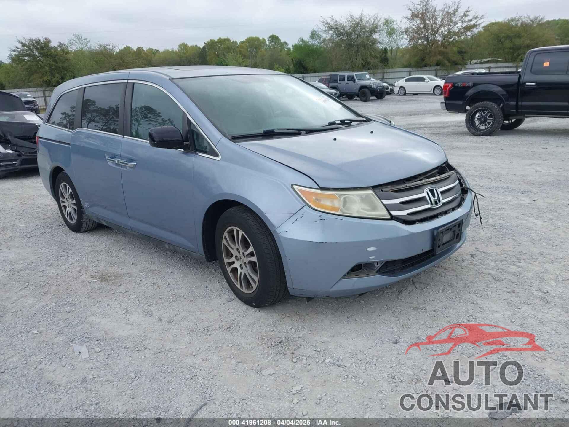 HONDA ODYSSEY 2013 - 5FNRL5H65DB022247