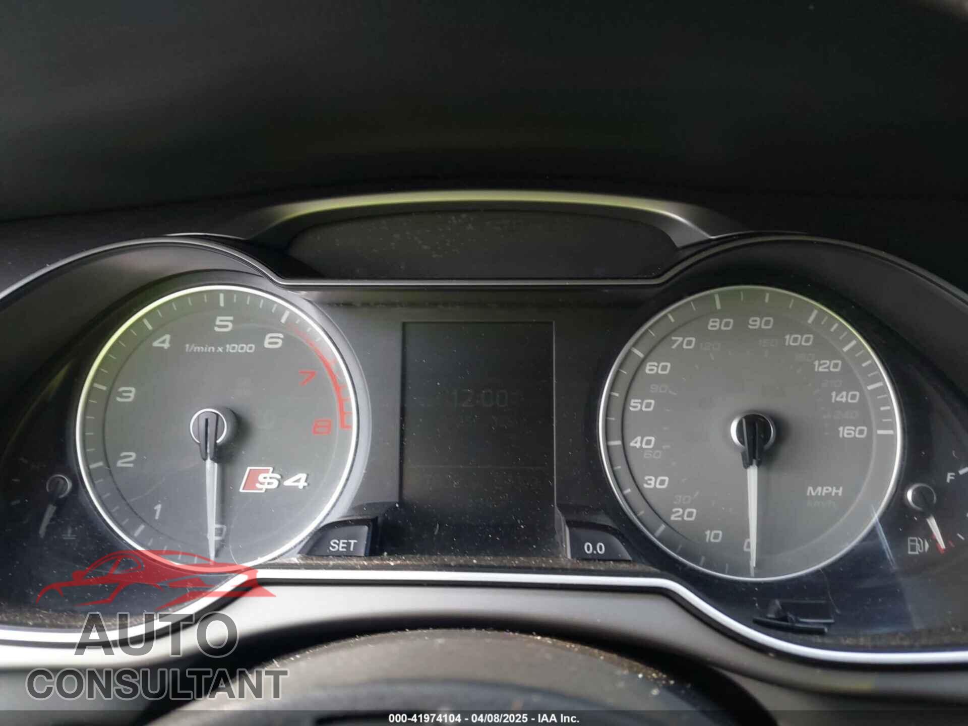 AUDI S4 2014 - WAUDGAFL5EA021929