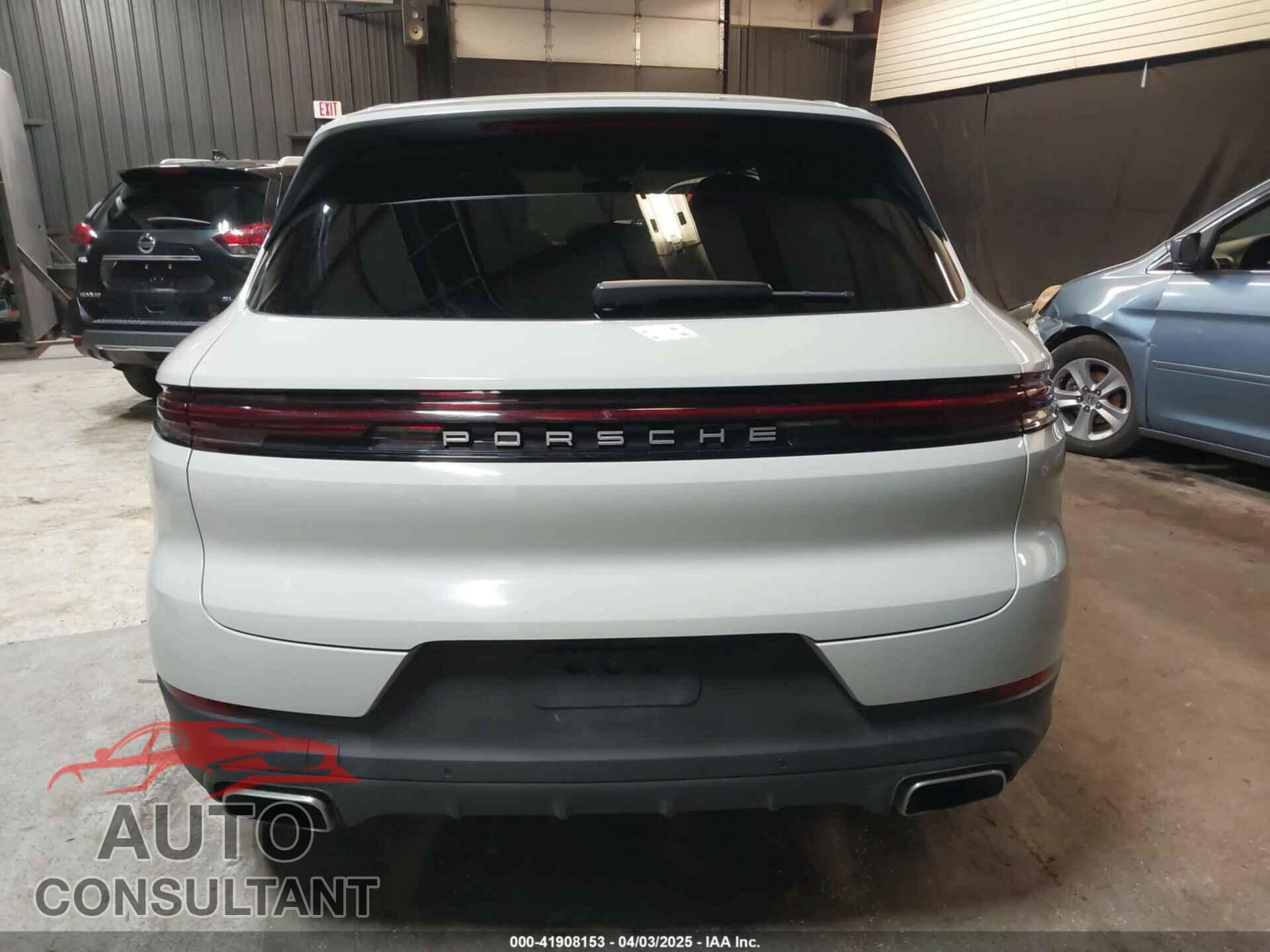 PORSCHE CAYENNE 2024 - WP1AA2AY5RDA01585
