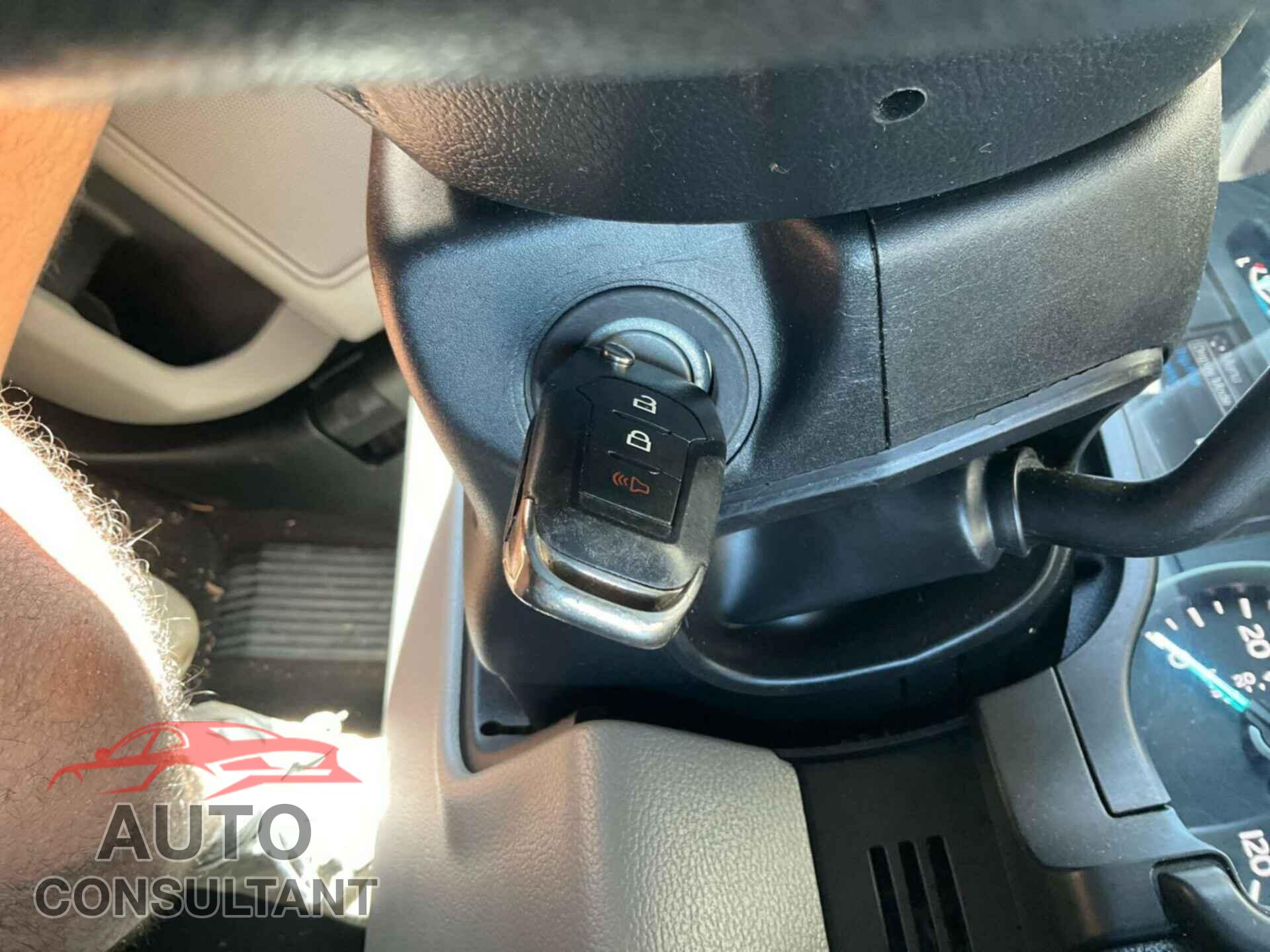 FORD F-150 2019 - 1FTEW1E48KFA77320
