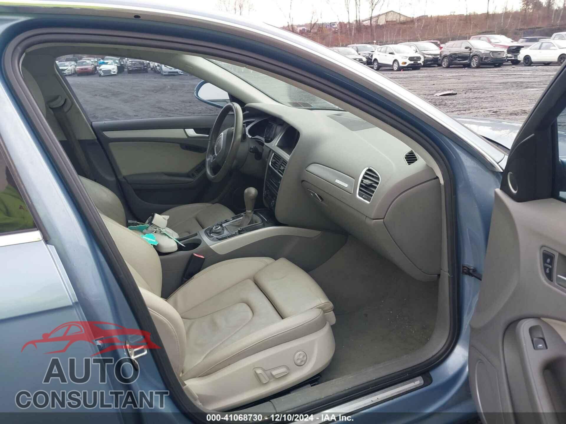AUDI A4 2011 - WAUKFBFL5BA097355