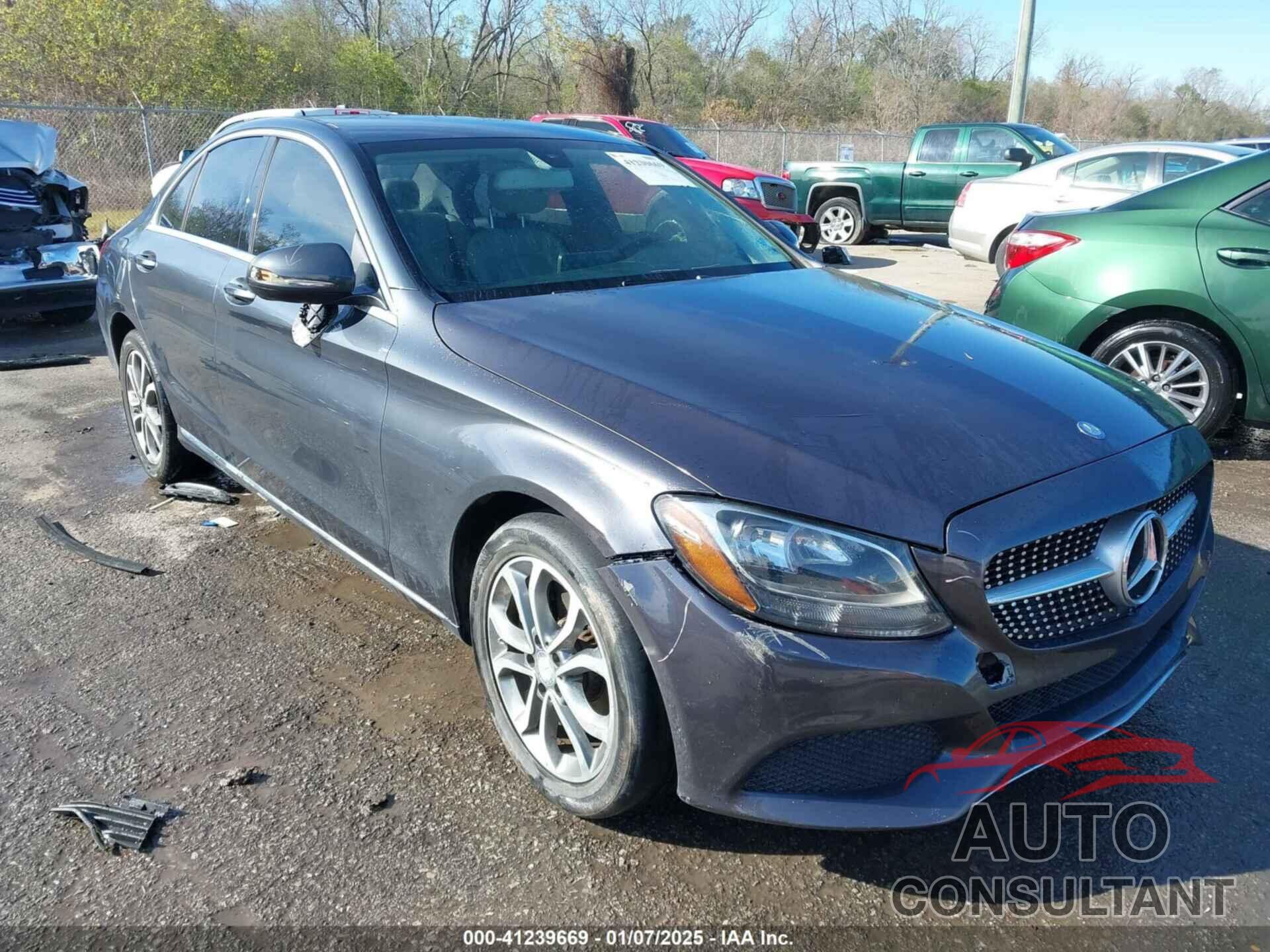 MERCEDES-BENZ C 300 2015 - 55SWF4KB5FU022390
