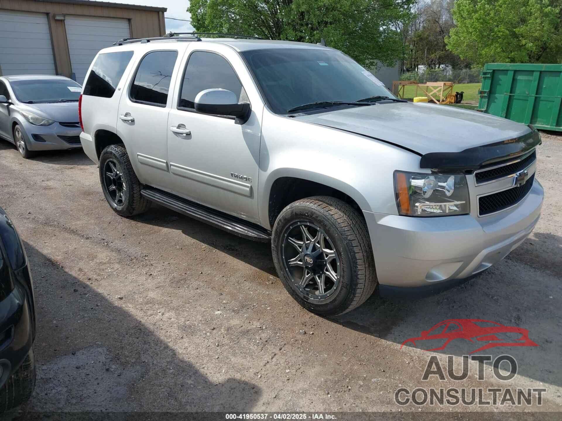 CHEVROLET TAHOE 2010 - 1GNUKBE02AR213343