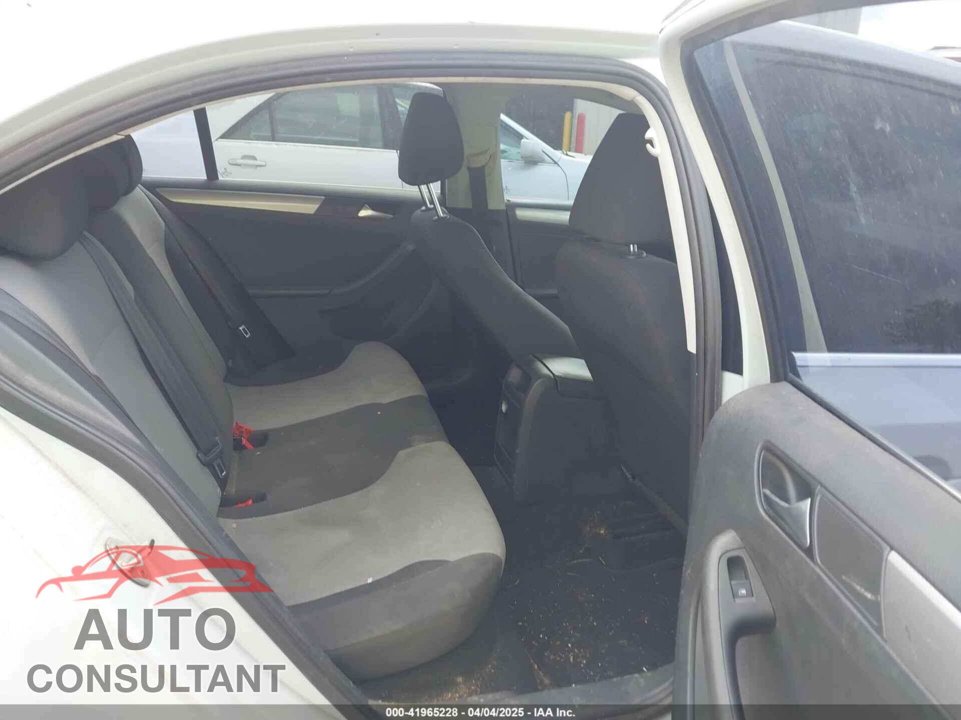 VOLKSWAGEN JETTA 2017 - 3VW2B7AJ2HM307100
