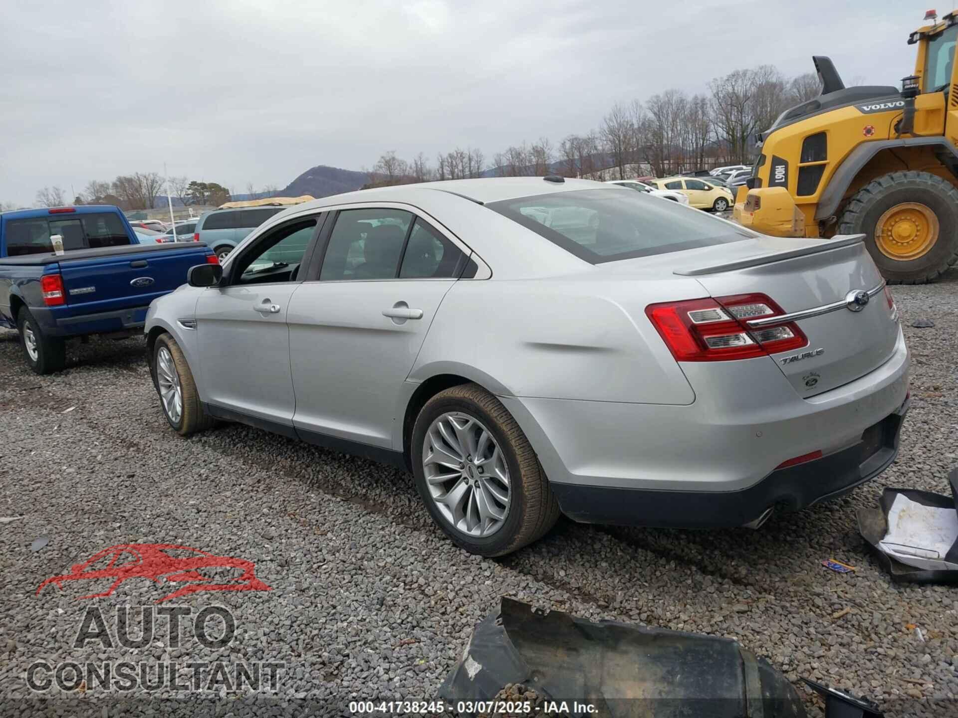 FORD TAURUS 2015 - 1FAHP2F81FG130088