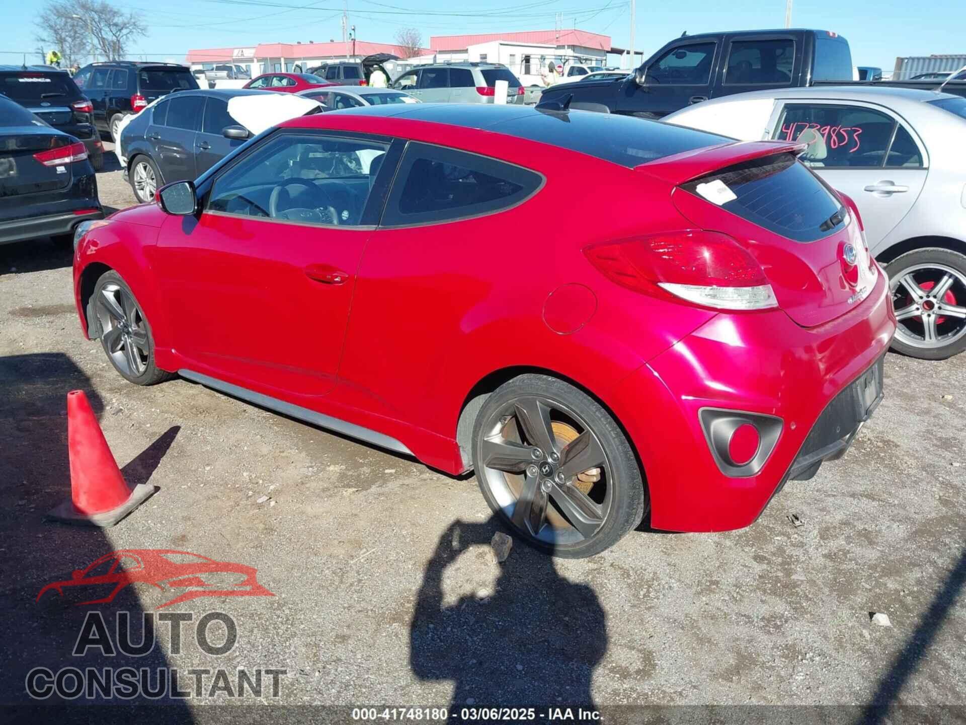 HYUNDAI VELOSTER 2013 - KMHTC6AE8DU103078