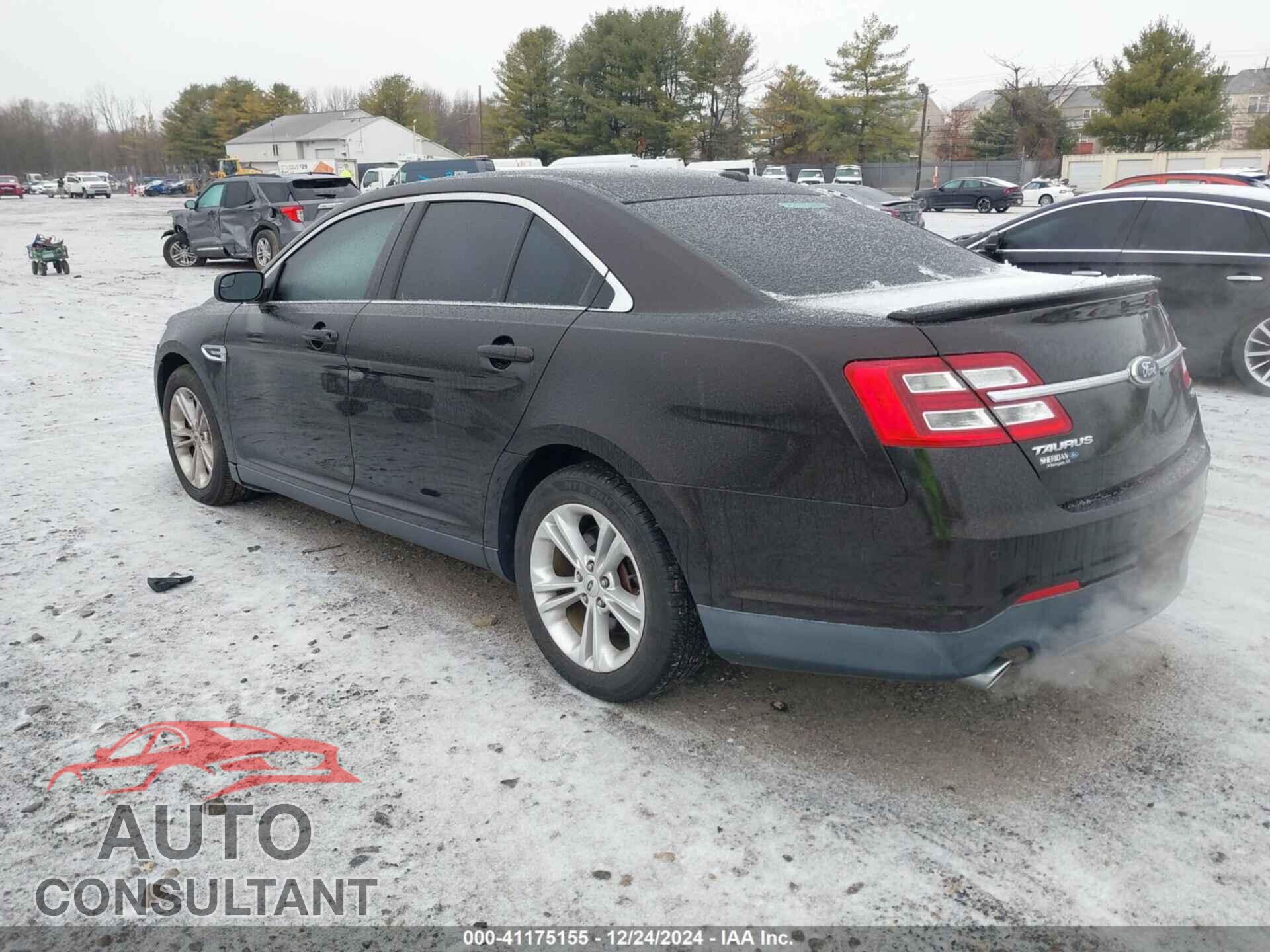 FORD TAURUS 2013 - 1FAHP2E82DG173465