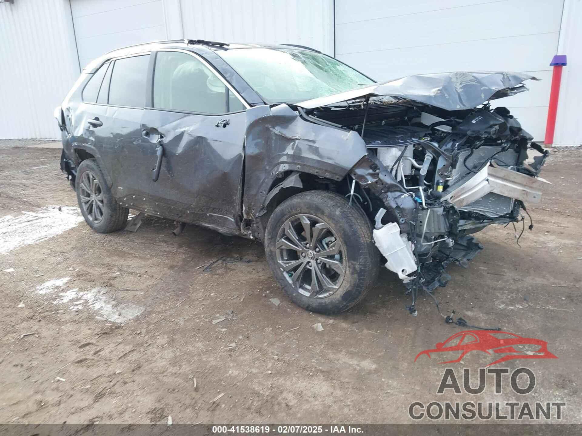 TOYOTA RAV4 HYBRID 2024 - JTMB6RFV8RD151477