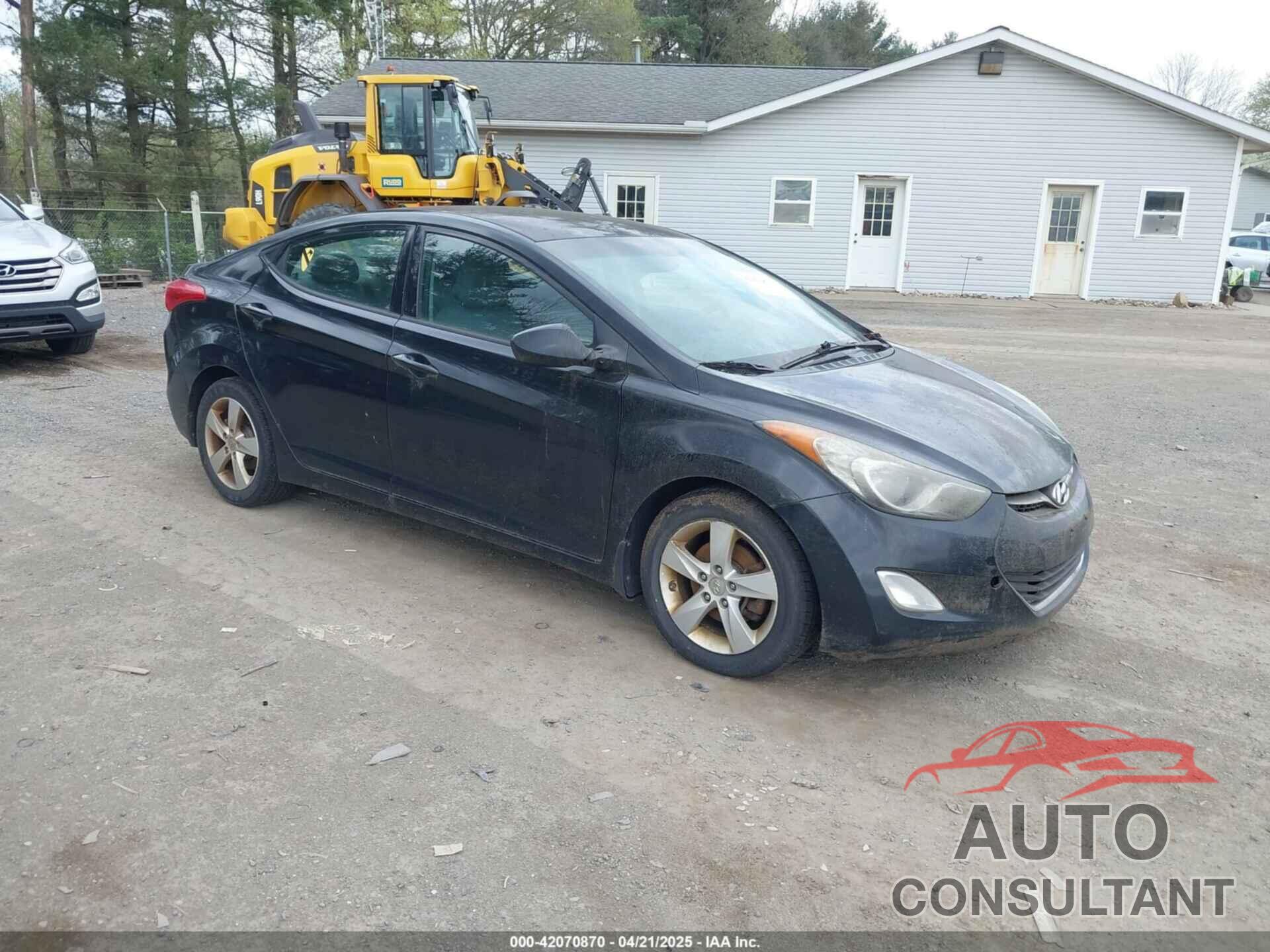 HYUNDAI ELANTRA 2013 - 5NPDH4AE6DH280317