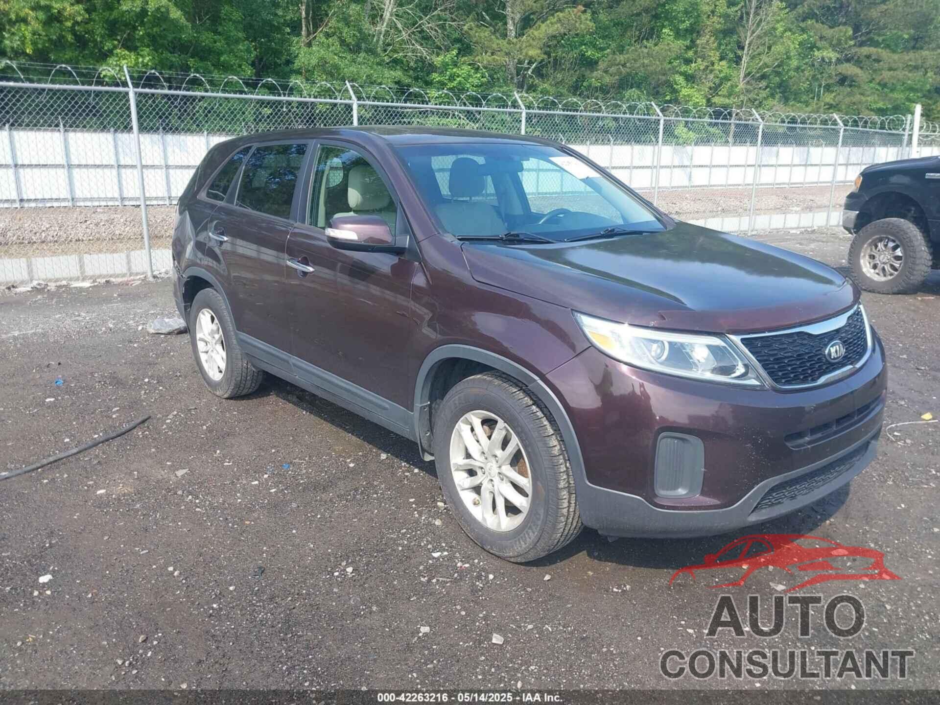 KIA SORENTO 2014 - 5XYKT3A67EG444921