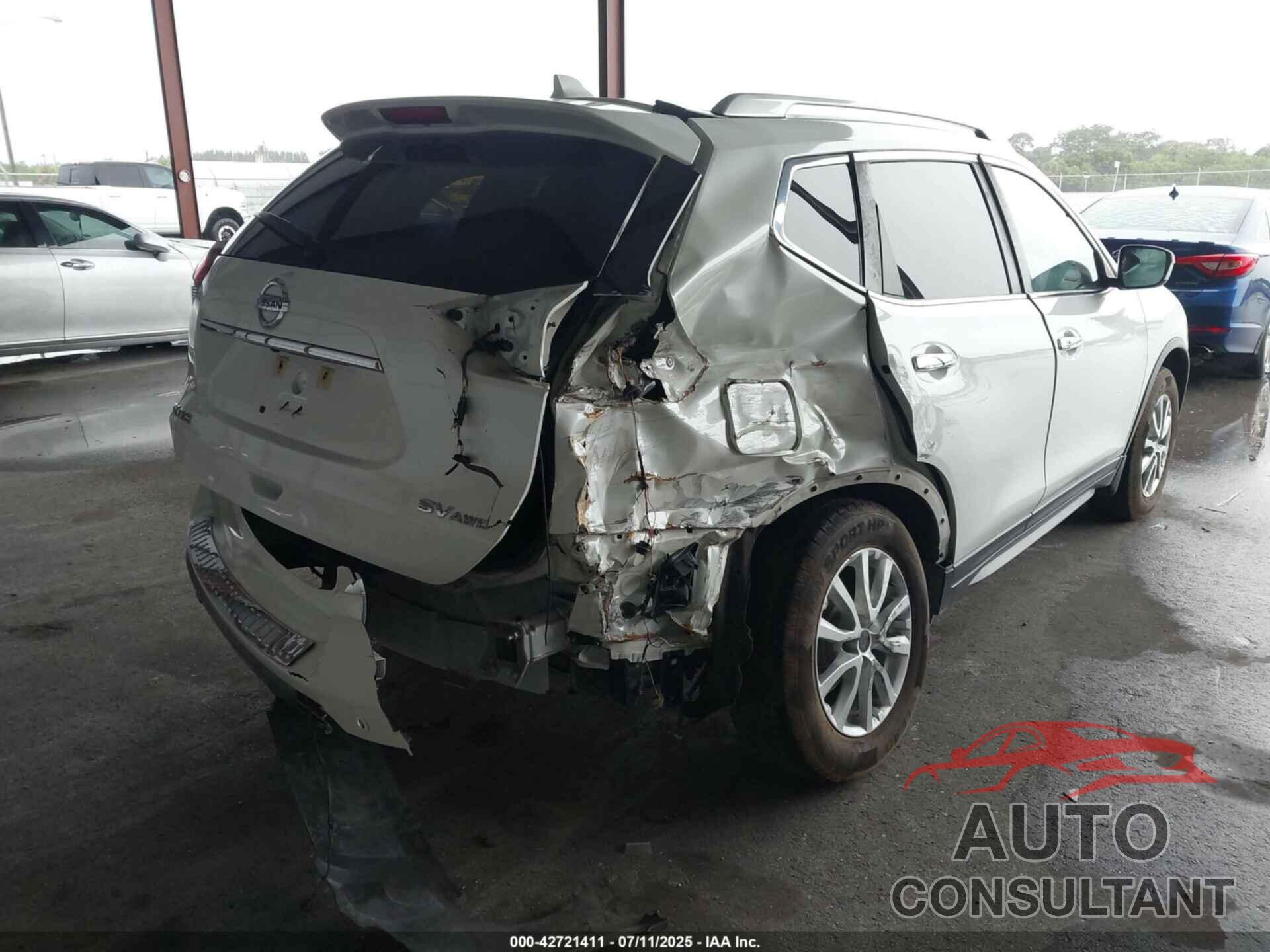 NISSAN ROGUE 2020 - KNMAT2MV1LP530437