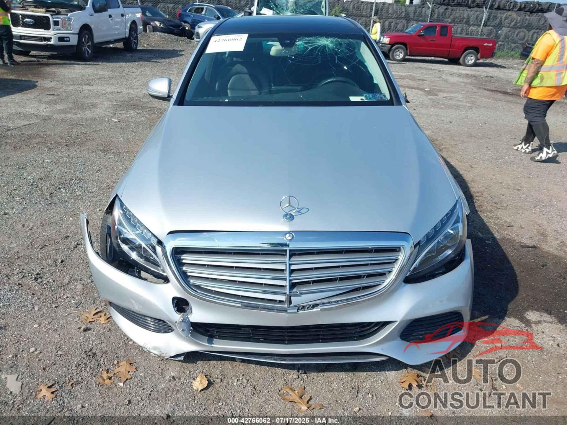 MERCEDES-BENZ C 2015 - 55SWF4KB2FU032942