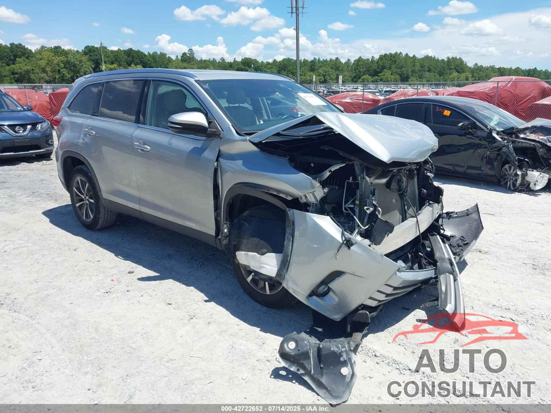 TOYOTA HIGHLANDER 2019 - 5TDKZRFH6KS565885