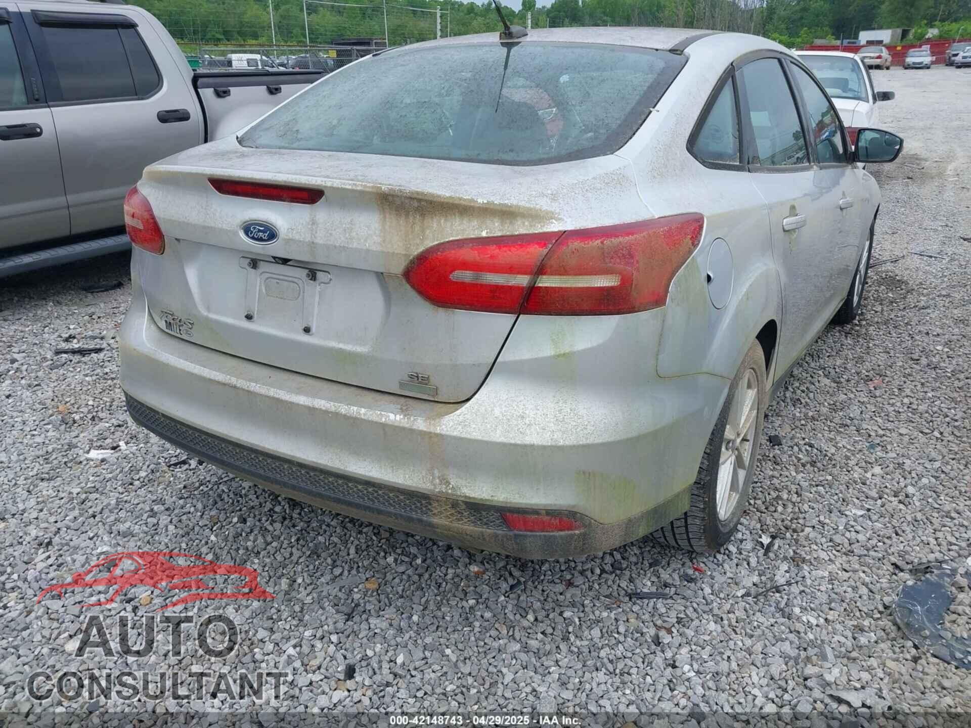 FORD FOCUS 2015 - 1FADP3FE4FL304169
