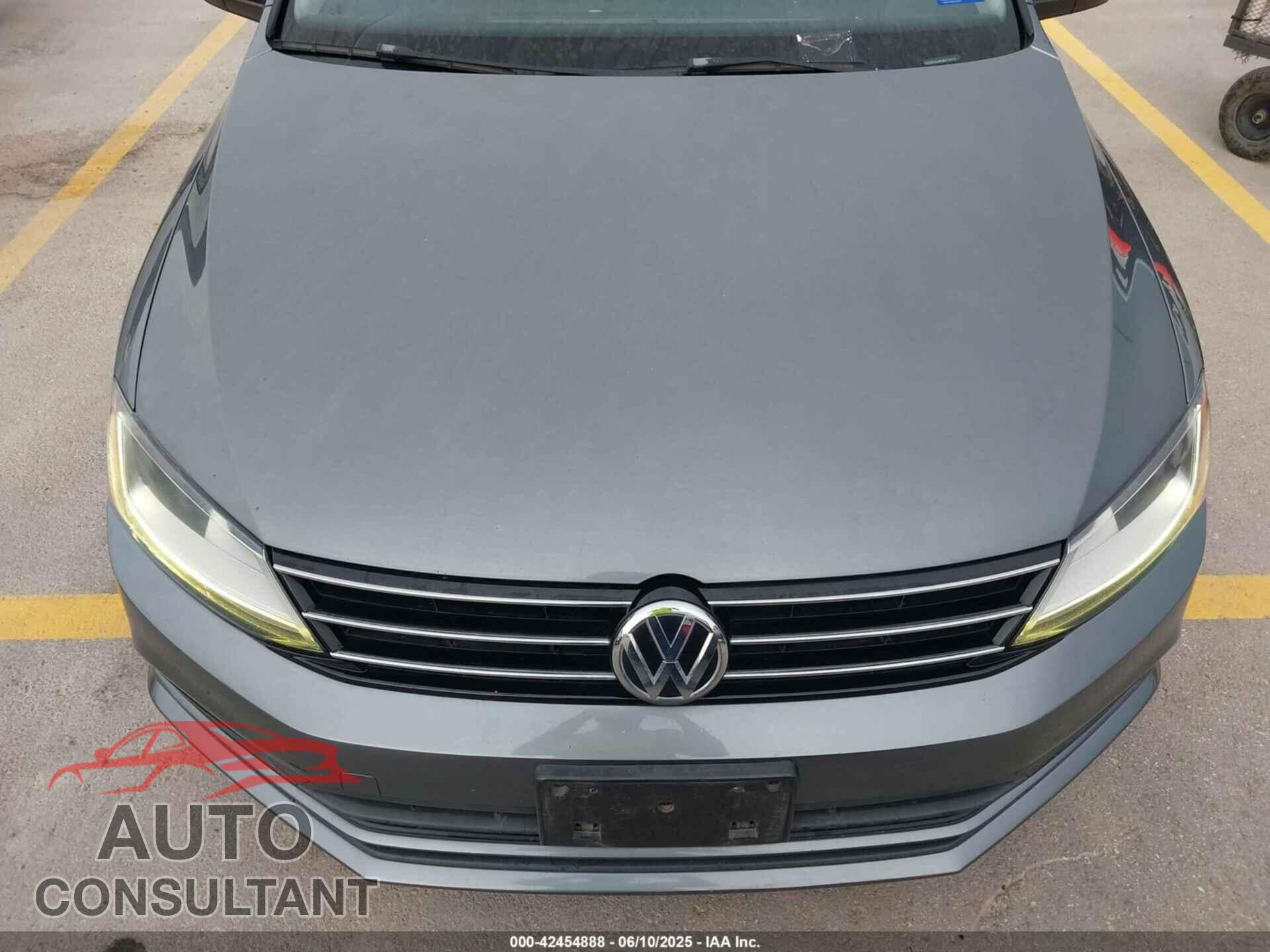 VOLKSWAGEN JETTA 2017 - 3VW2B7AJ3HM373672