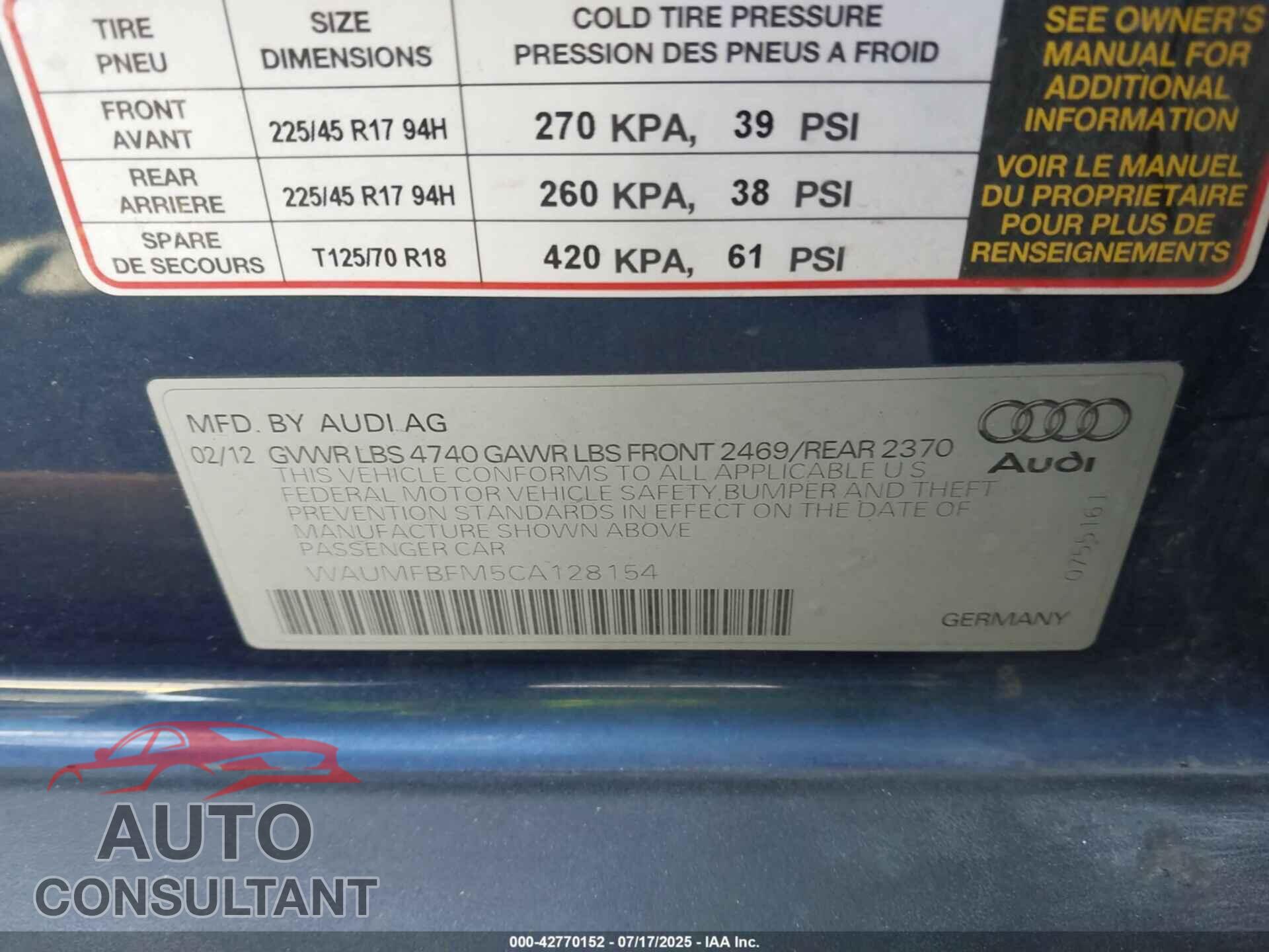 AUDI A3 2012 - WAUMFBFM5CA128154