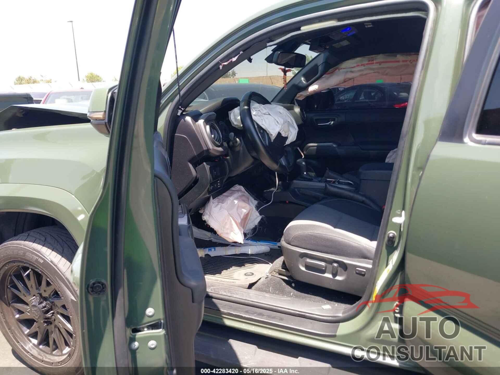 TOYOTA TACOMA 2022 - 3TMAZ5CN6NM174335