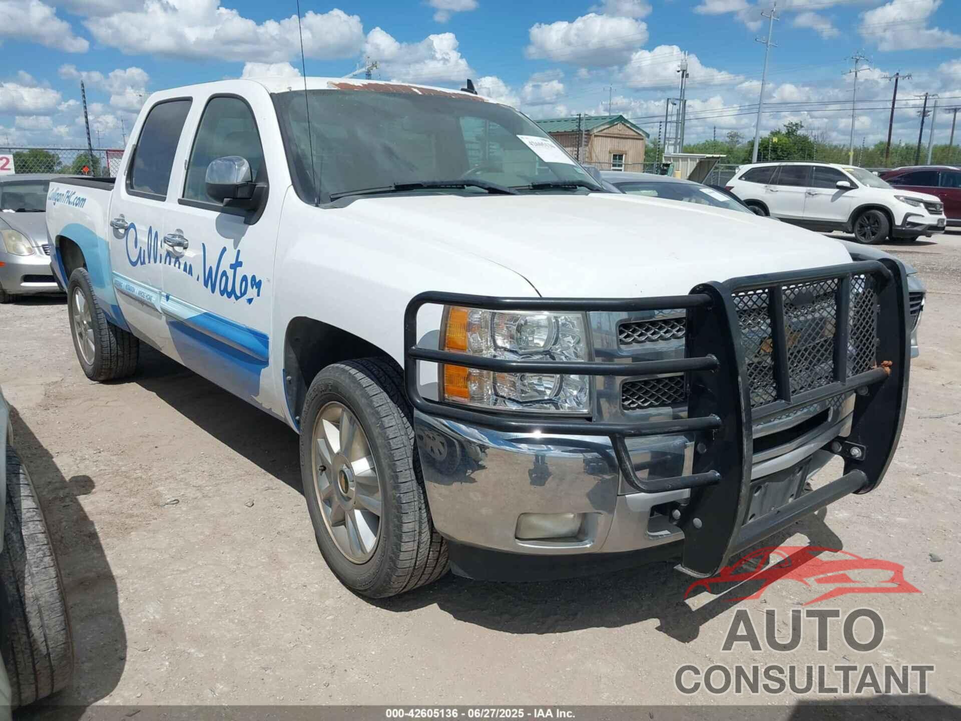 CHEVROLET SILVERADO 1500 2013 - 3GCPCSE00DG184917