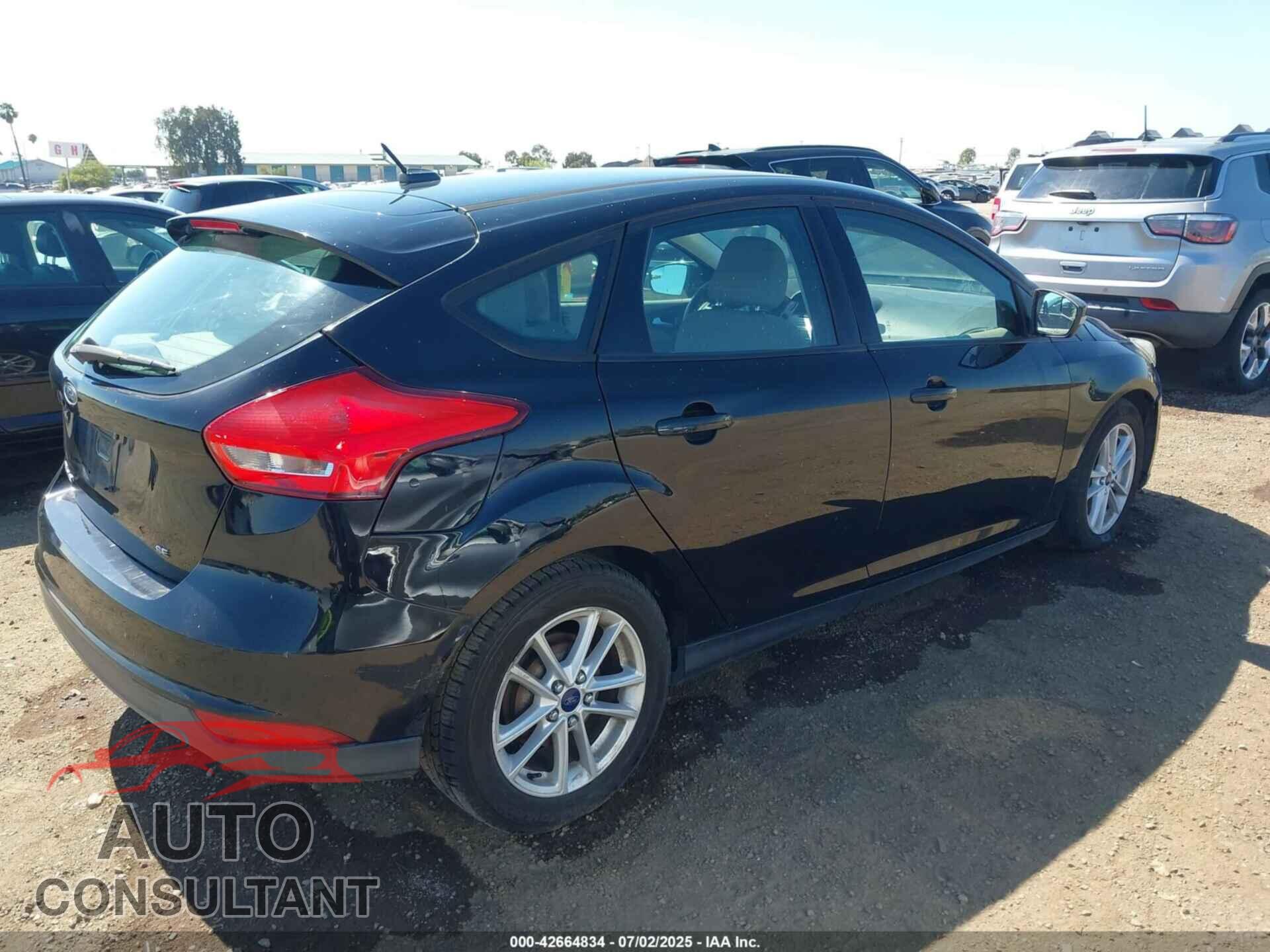 FORD FOCUS 2017 - 1FADP3K20HL246575