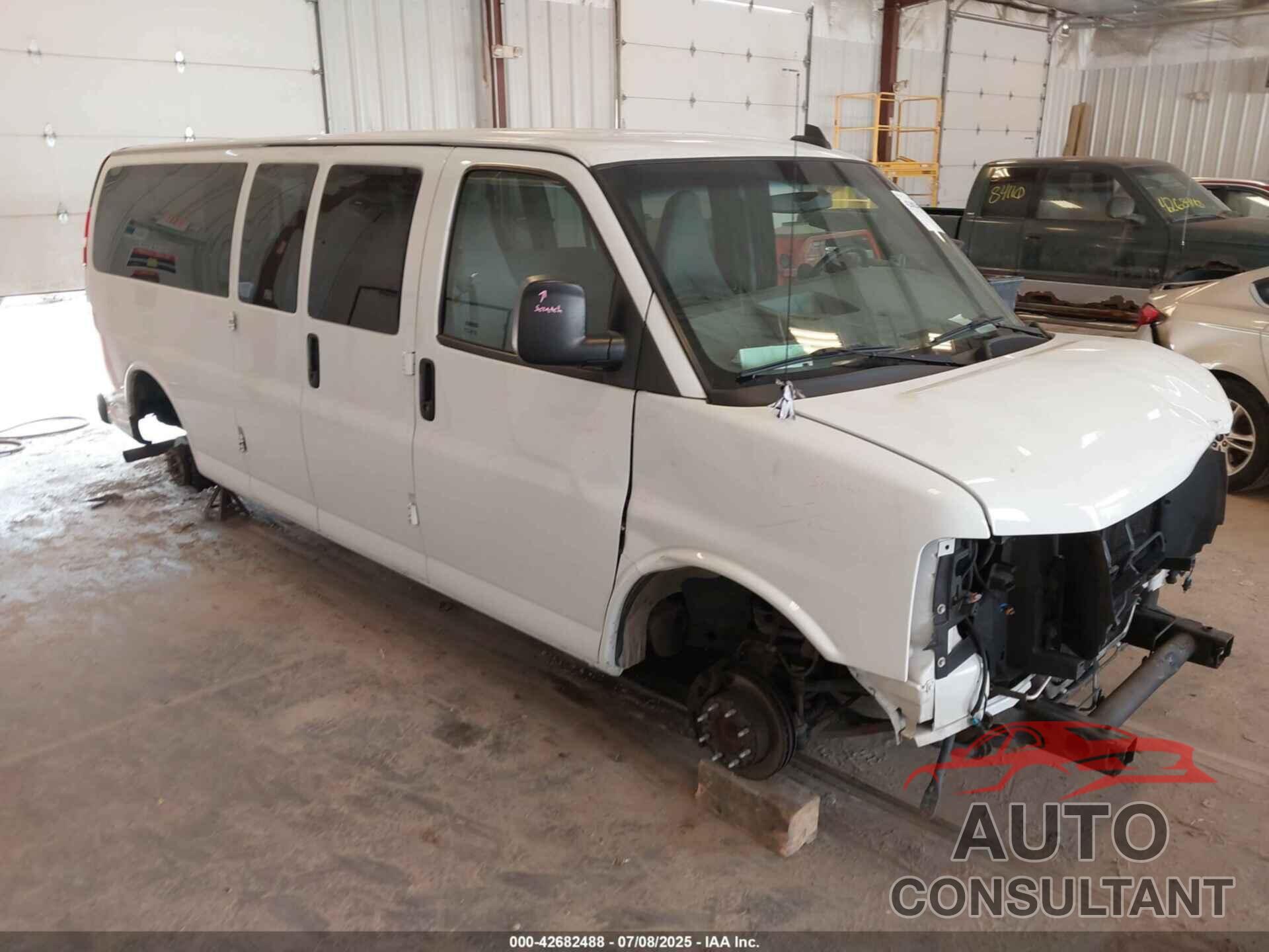 CHEVROLET EXPRESS 3500 2017 - 1GAZGPFG7H1336632