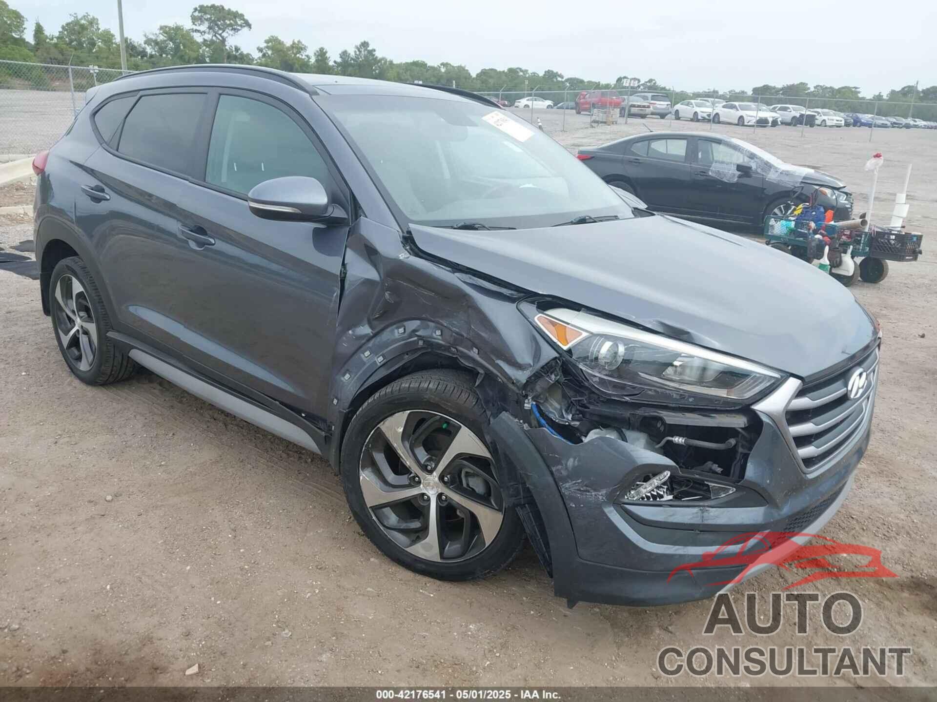 HYUNDAI TUCSON 2018 - KM8J33A27JU686282