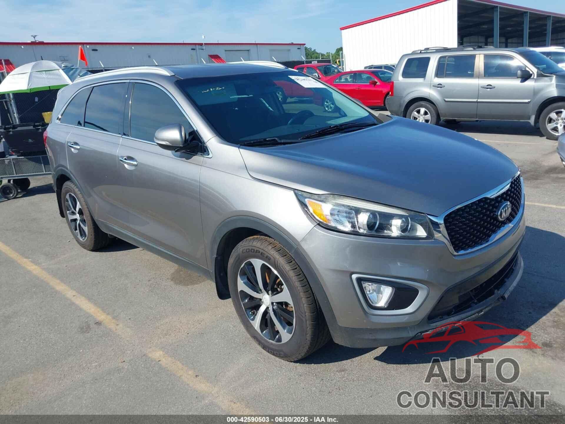 KIA SORENTO 2018 - 5XYPH4A54JG390444