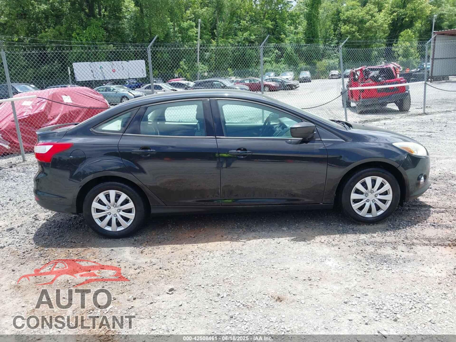 FORD FOCUS 2012 - 1FAHP3F20CL298941