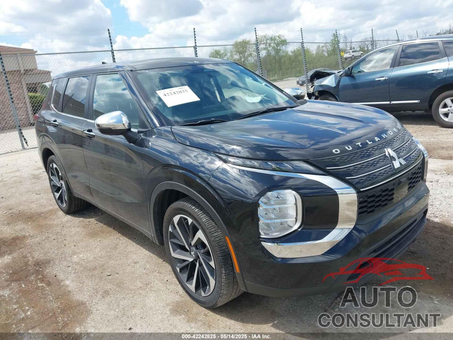 MITSUBISHI OUTLANDER 2022 - JA4J3TA83NZ063656