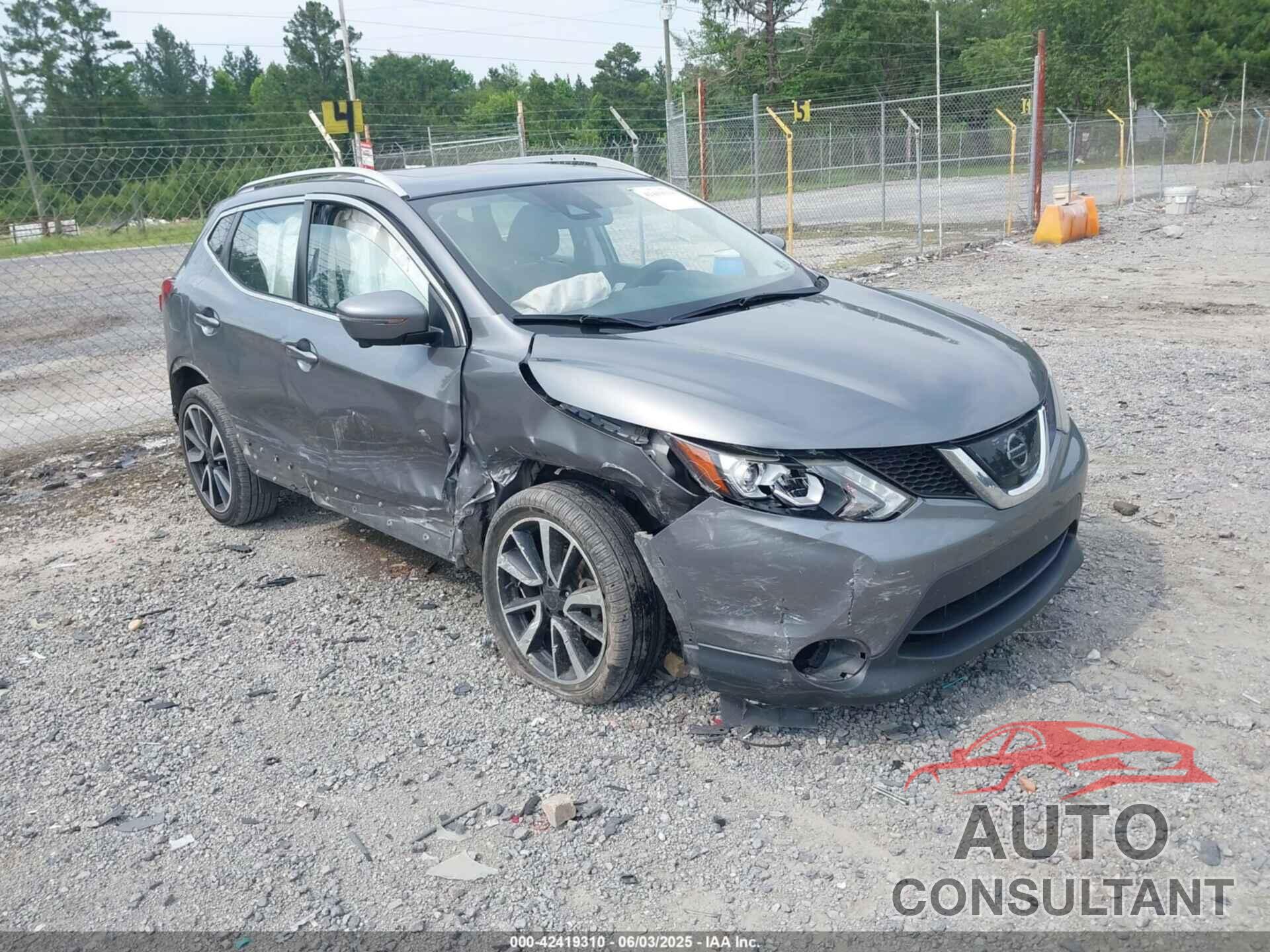 NISSAN ROGUE SPORT 2017 - JN1BJ1CR5HW110298