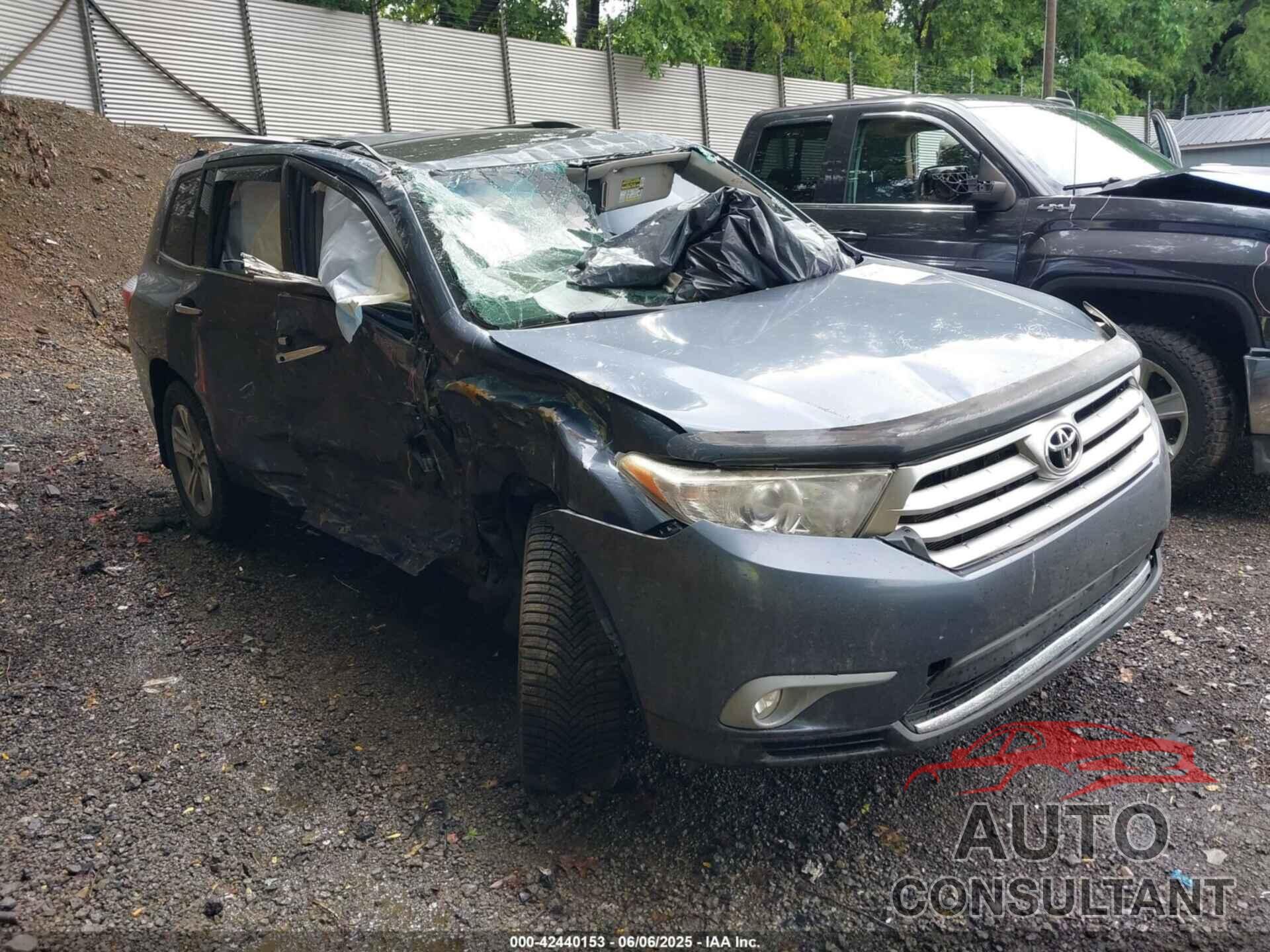 TOYOTA HIGHLANDER 2012 - 5TDDK3EH0CS115615