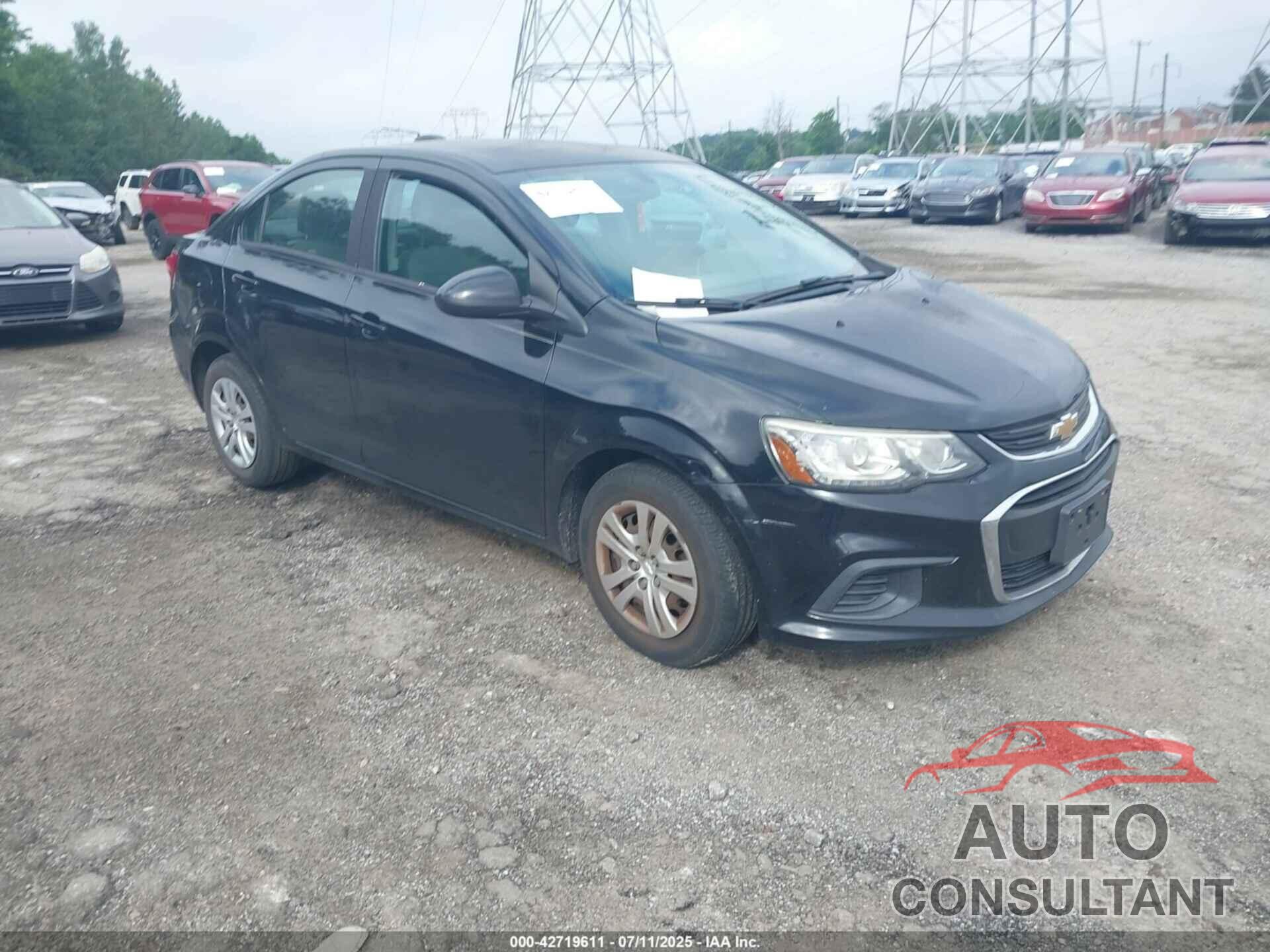 CHEVROLET SONIC 2017 - 1G1JB5SG1H4142781