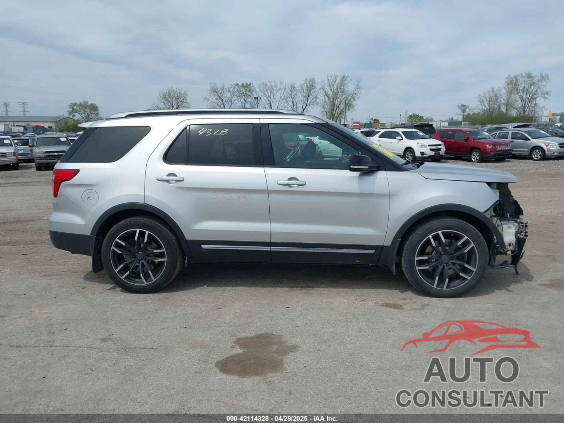 FORD EXPLORER 2017 - 1FM5K7D84HGA46521
