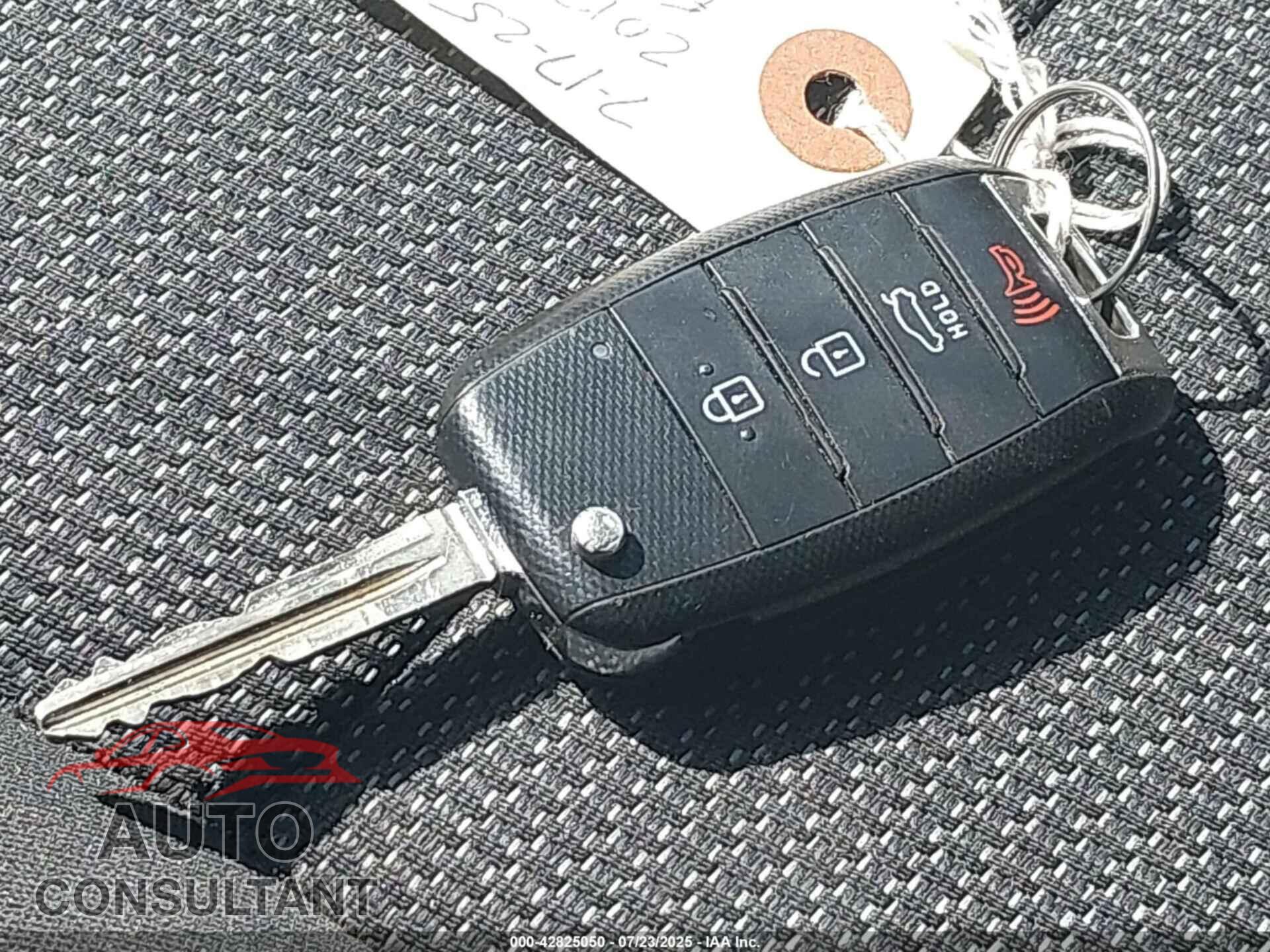 KIA FORTE 2017 - 3KPFK4A71HE140164