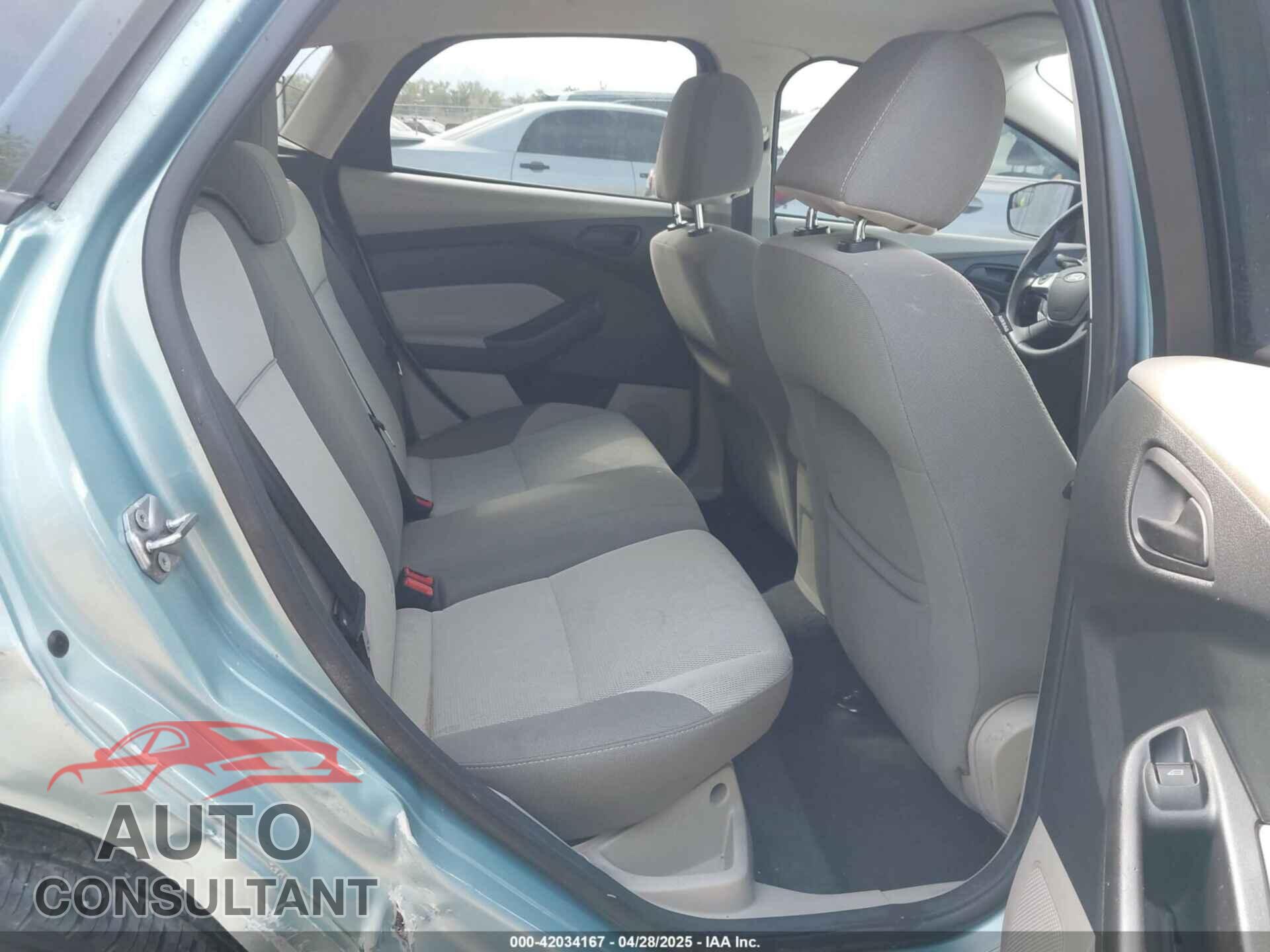 FORD FOCUS 2012 - 1FAHP3K24CL394495