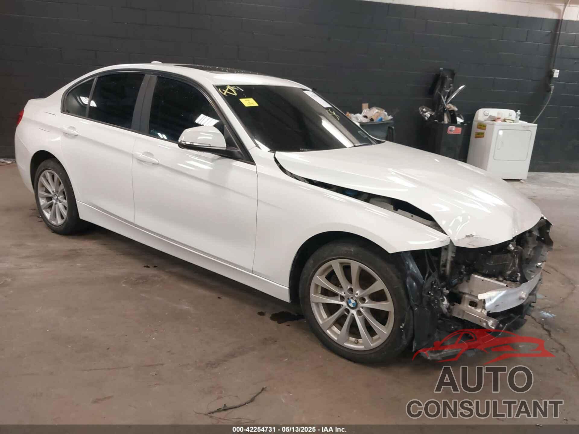 BMW 320I 2018 - WBA8E5G5XJNU45768
